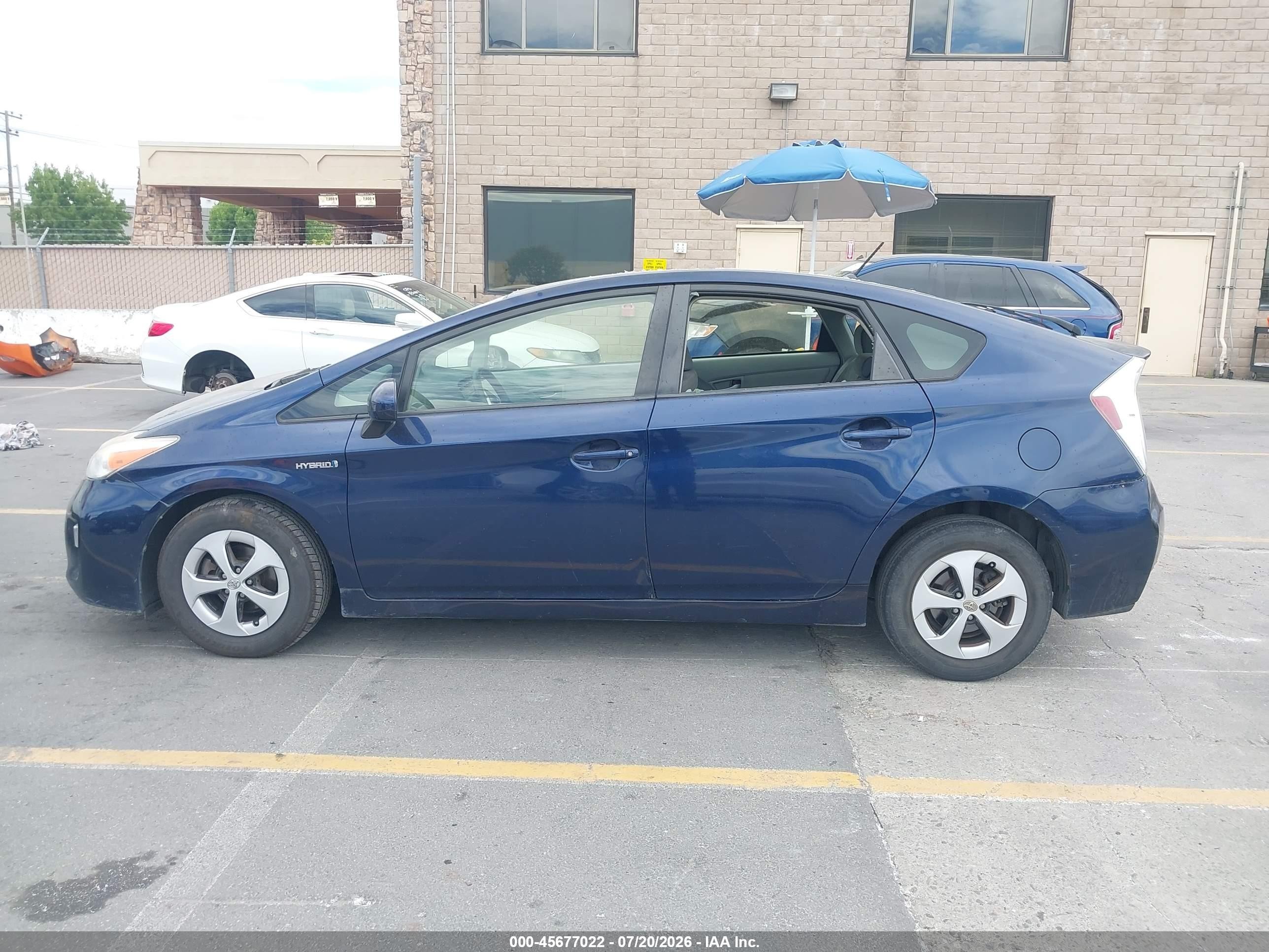 2012 Toyota Prius Two Blue vin: JTDKN3DU3C1591027