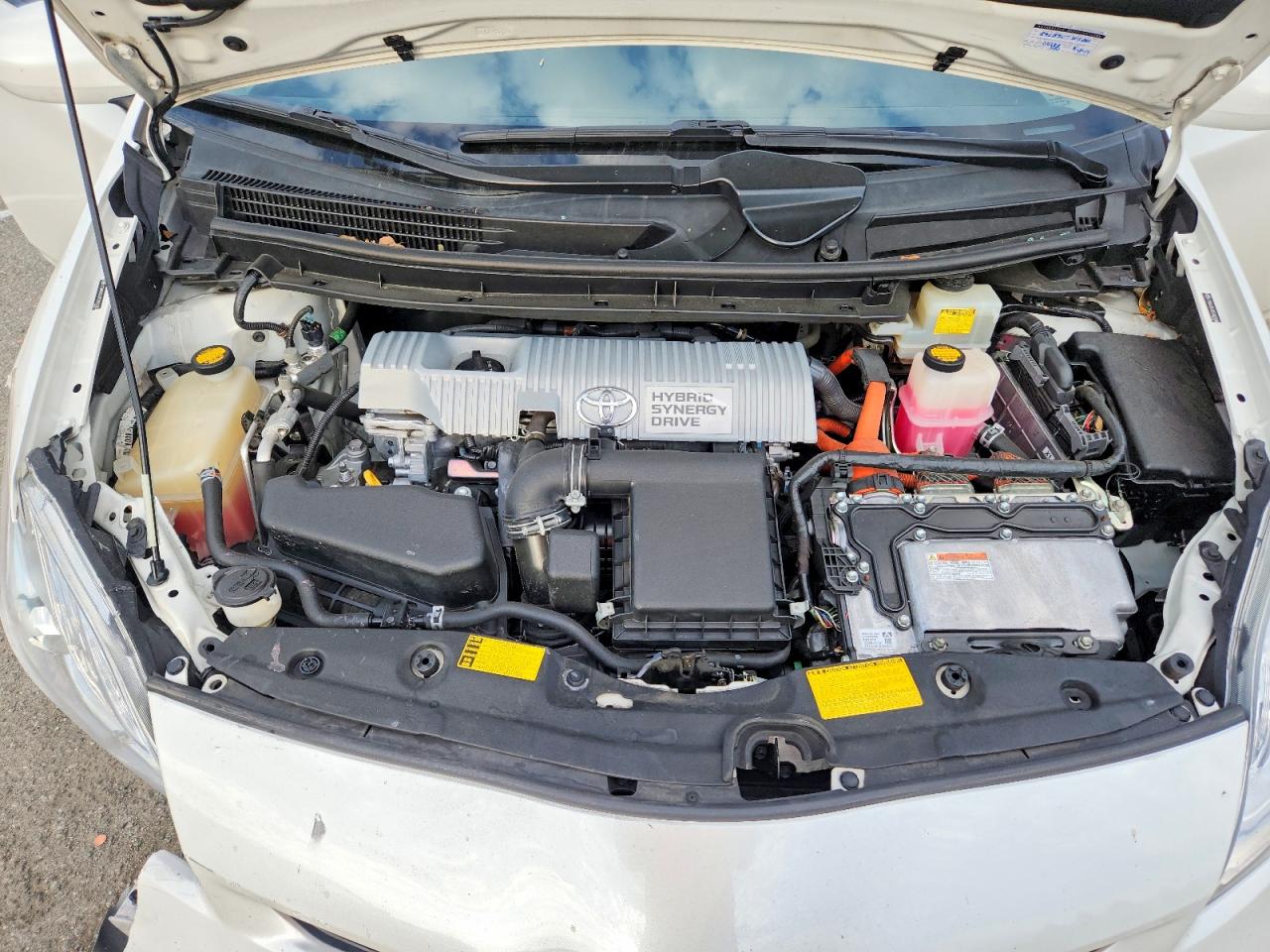 2012 Toyota Prius Three White vin: JTDKN3DU3C5382380