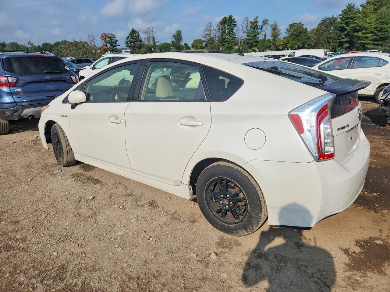 2012 Toyota Prius Two White vin: JTDKN3DU3C5410422