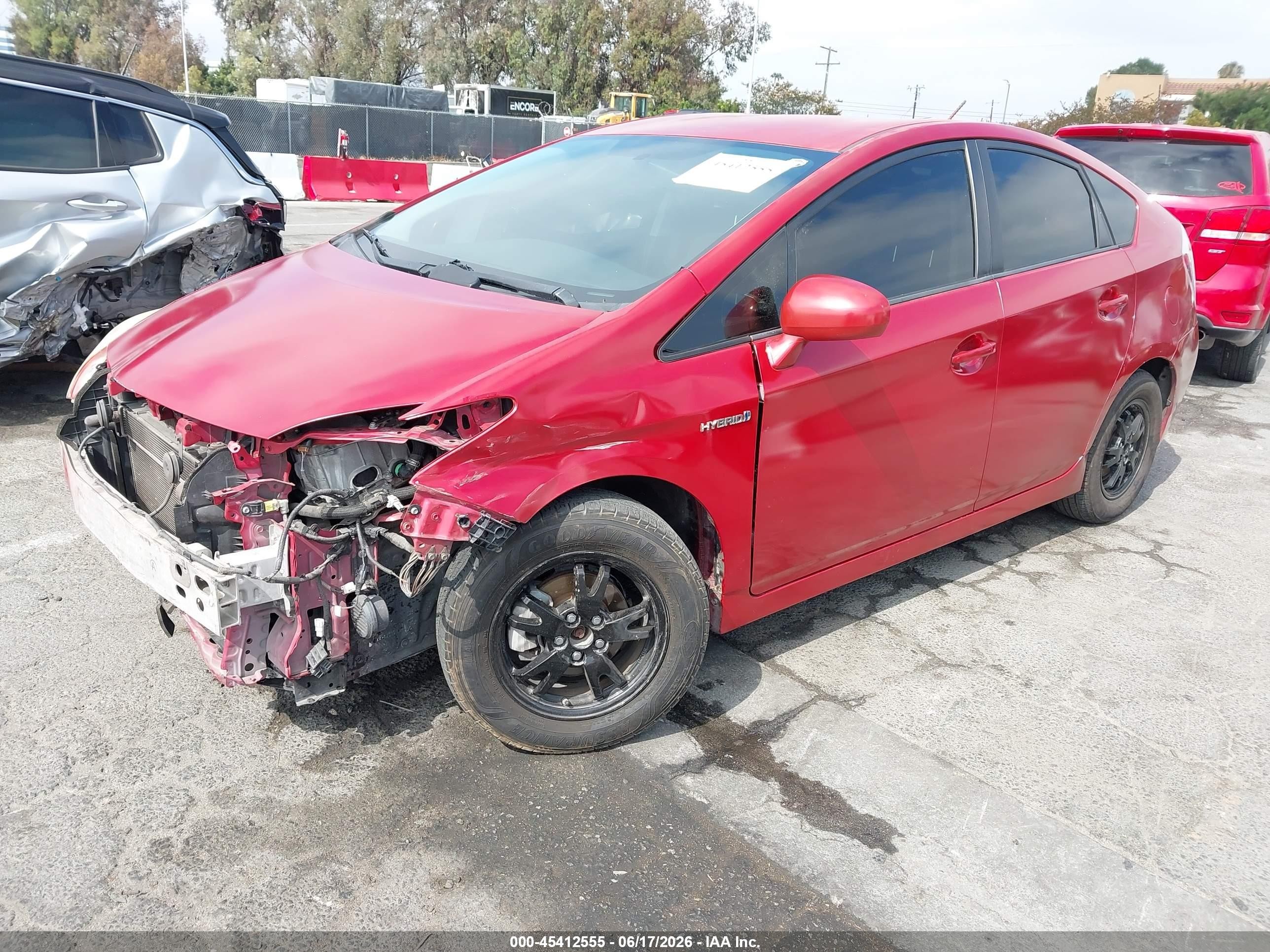 2012 Toyota Prius Two Красный vin: JTDKN3DU3C5429410