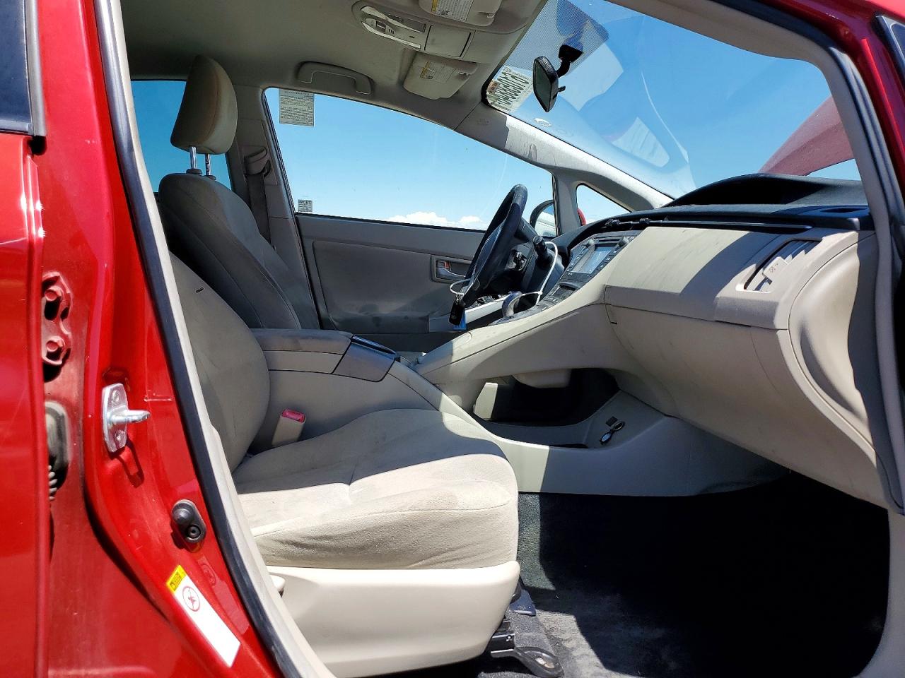 2012 Toyota Prius Three Red vin: JTDKN3DU3C5496878