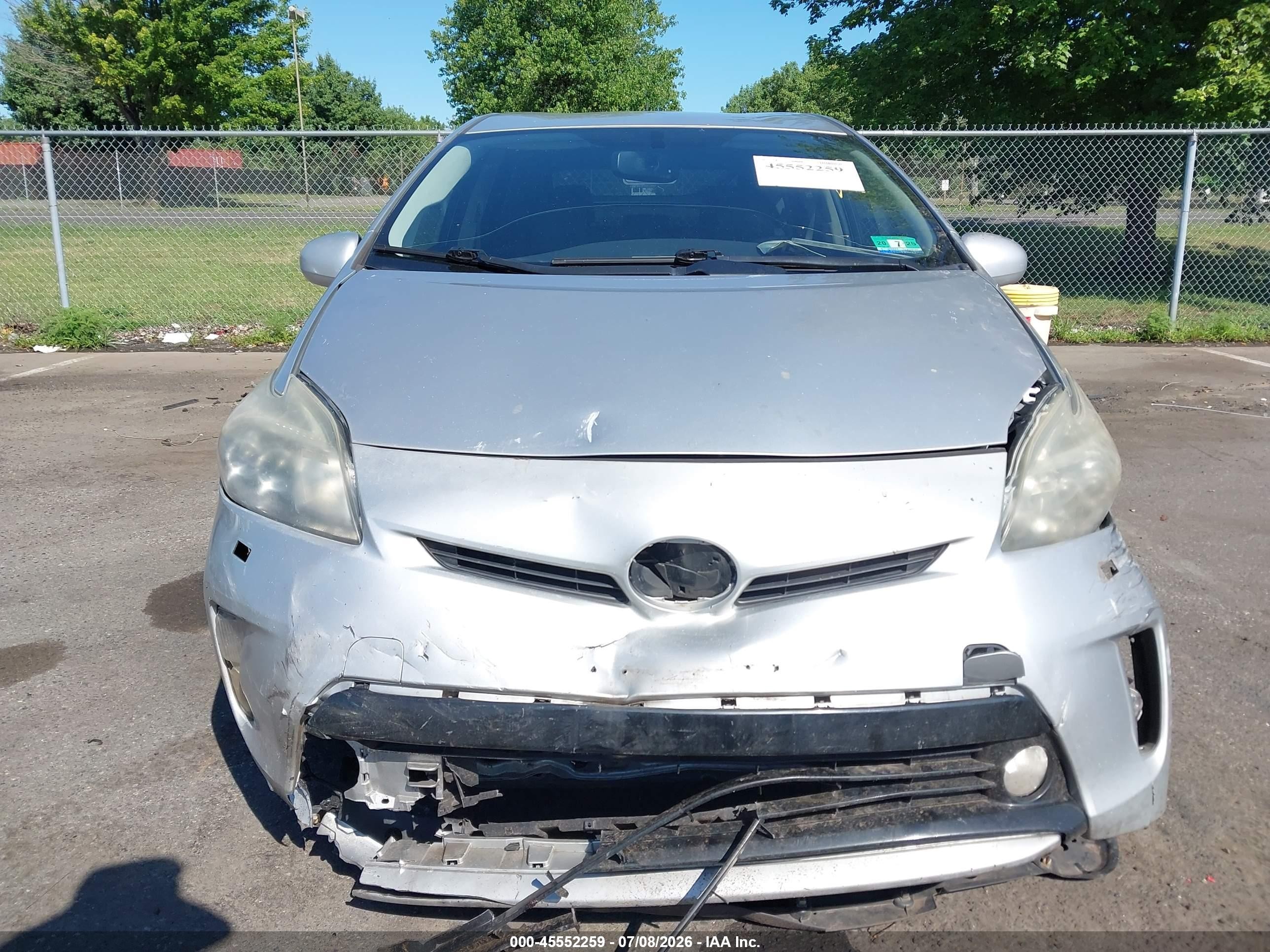 2012 Toyota Prius Five Silver vin: JTDKN3DU3C5508592