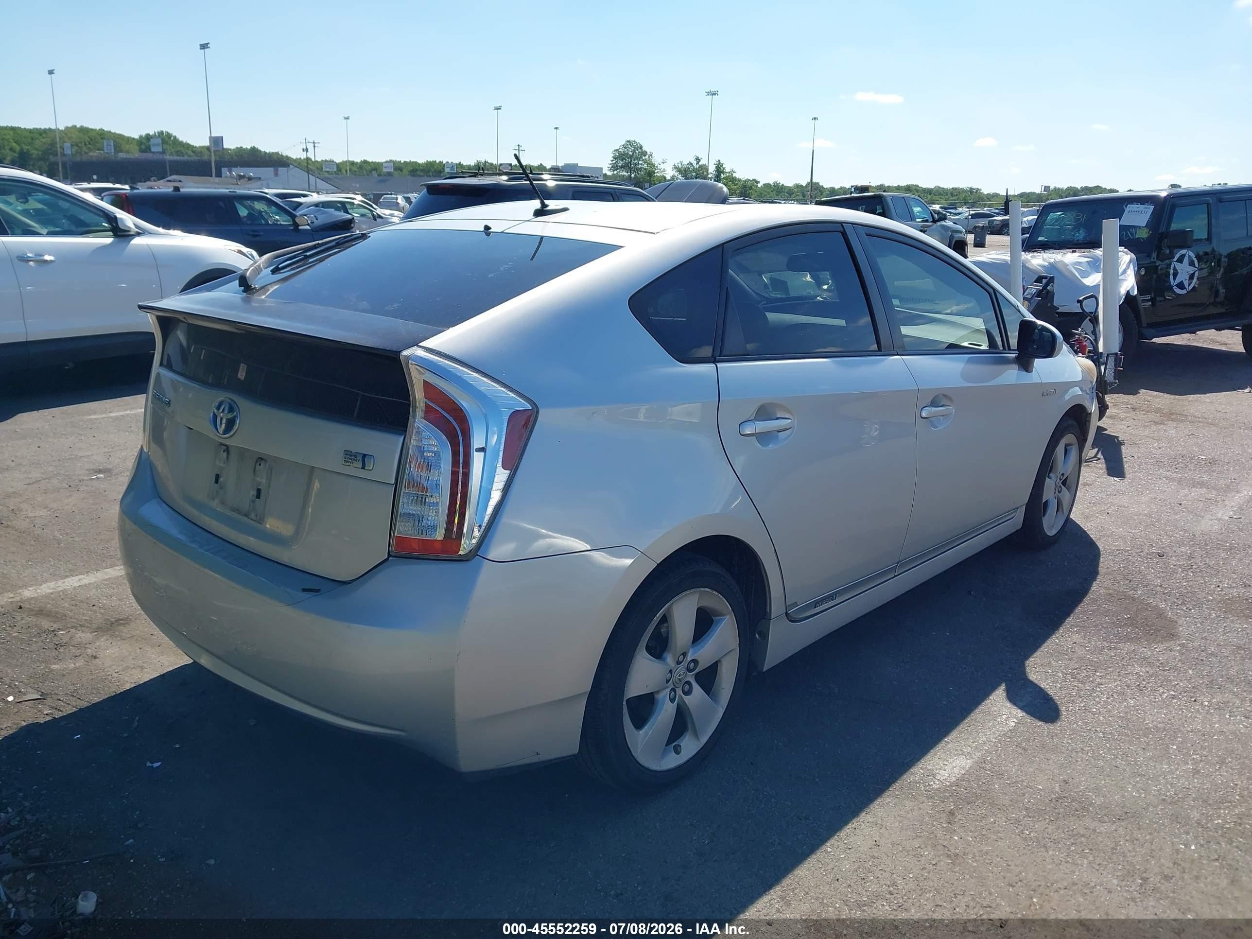 2012 Toyota Prius Five Silver vin: JTDKN3DU3C5508592