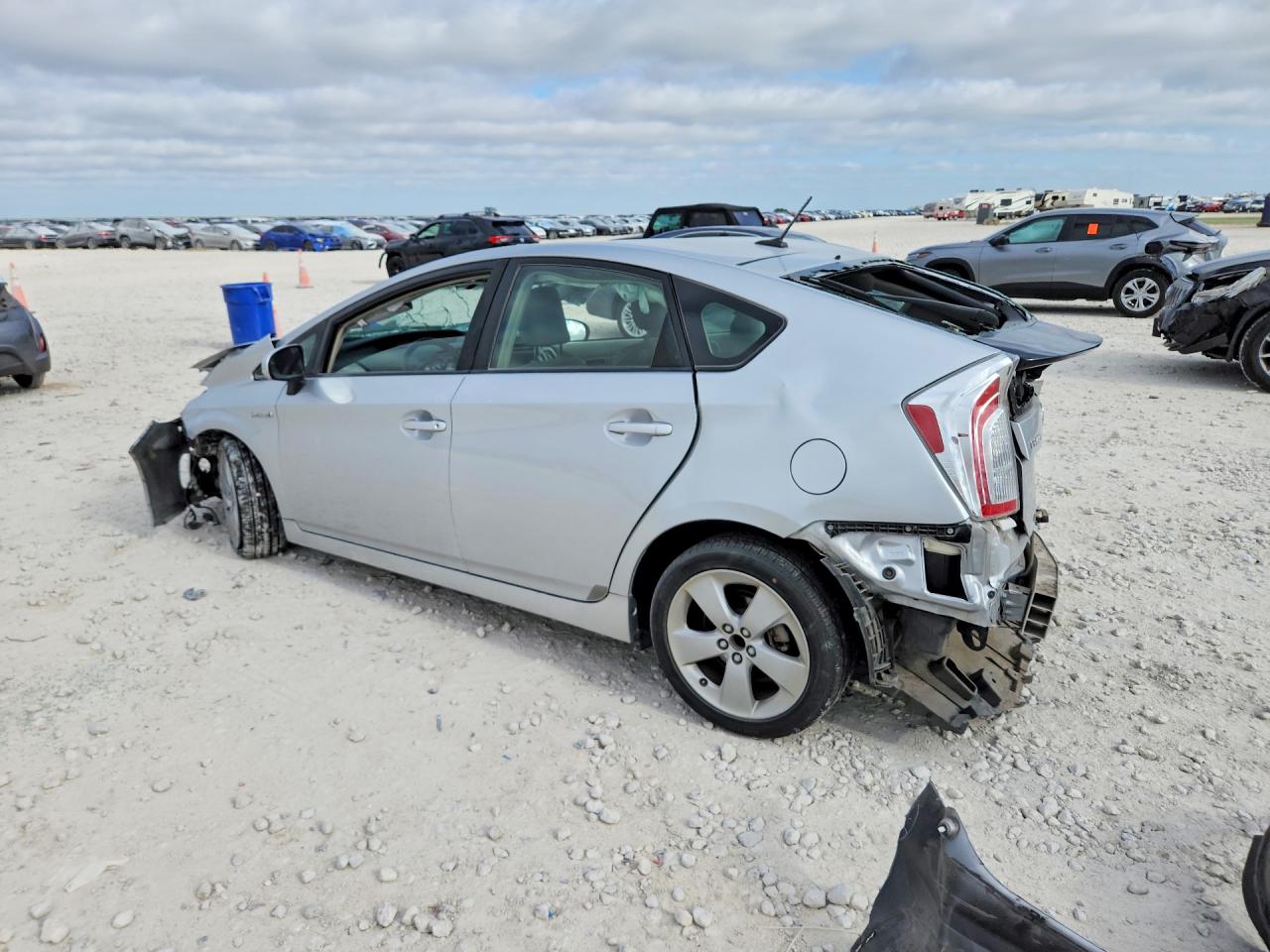 2013 Toyota Prius Five Silver vin: JTDKN3DU3D0340385