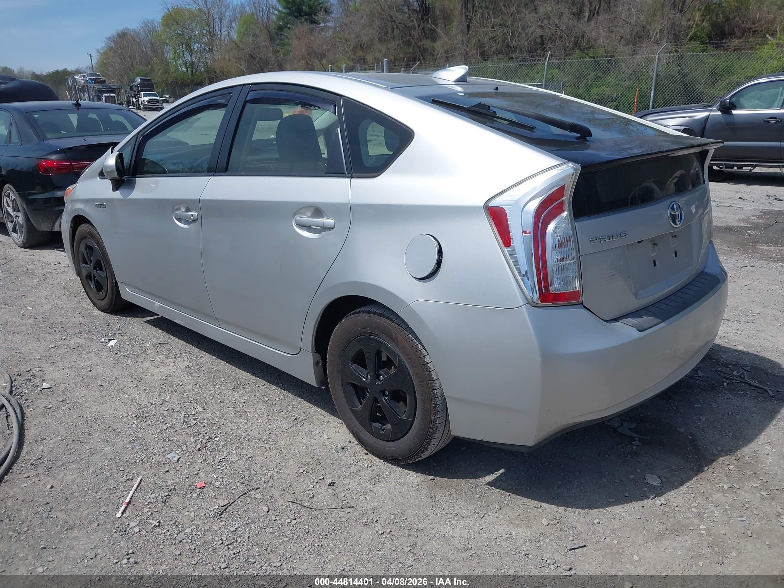 2013 Toyota Prius Four Silver vin: JTDKN3DU3D0349331