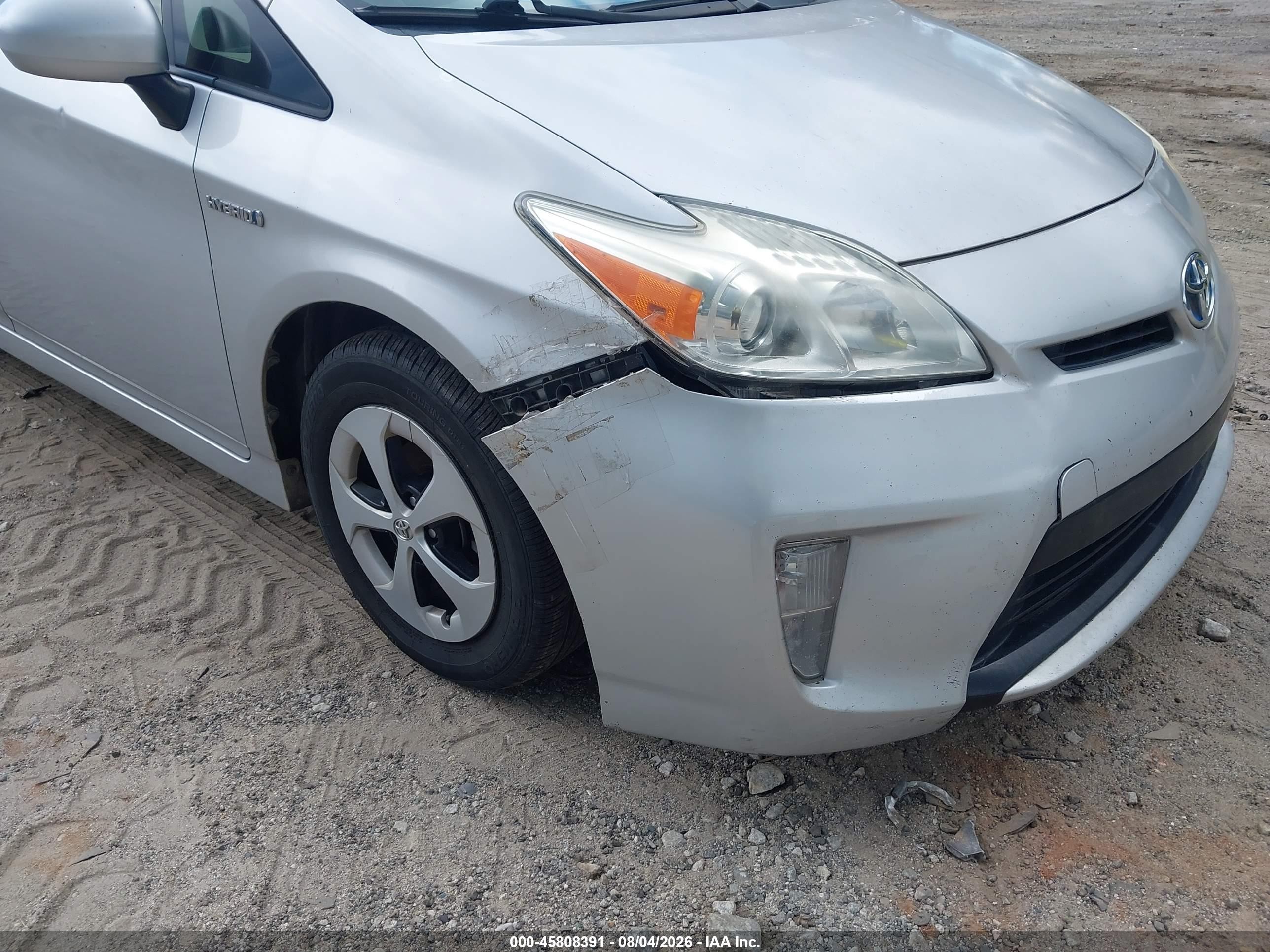 2013 Toyota Prius Two Silver vin: JTDKN3DU3D1685927