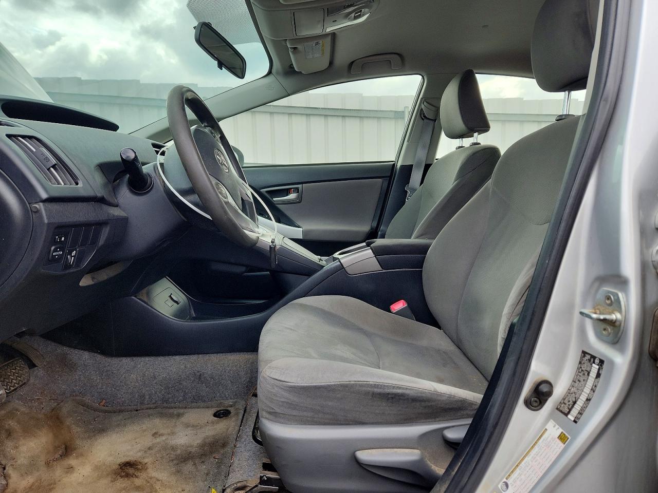 2013 Toyota Prius C Hyb Silver vin: JTDKN3DU3D5565392