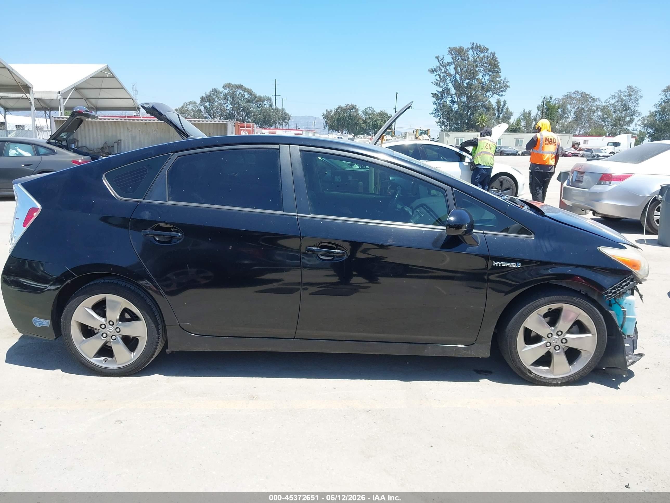 2013 Toyota Prius Three Se Черный vin: JTDKN3DU3D5570334