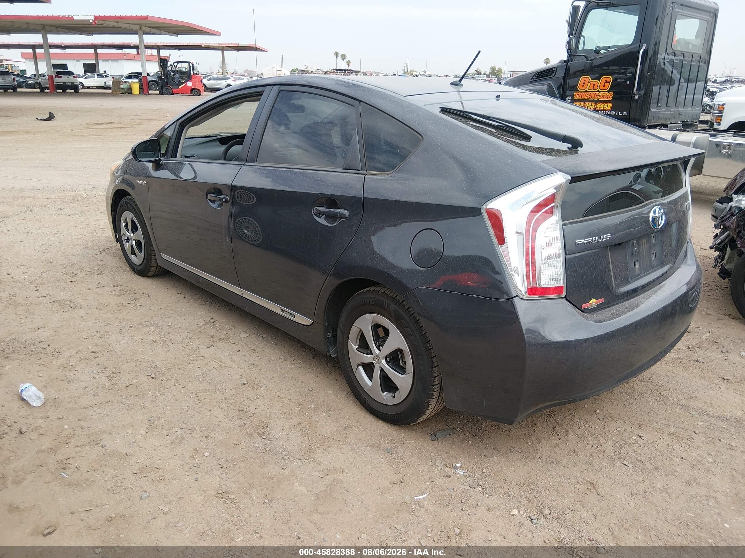 2013 Toyota Prius Two Gray vin: JTDKN3DU3D5651902