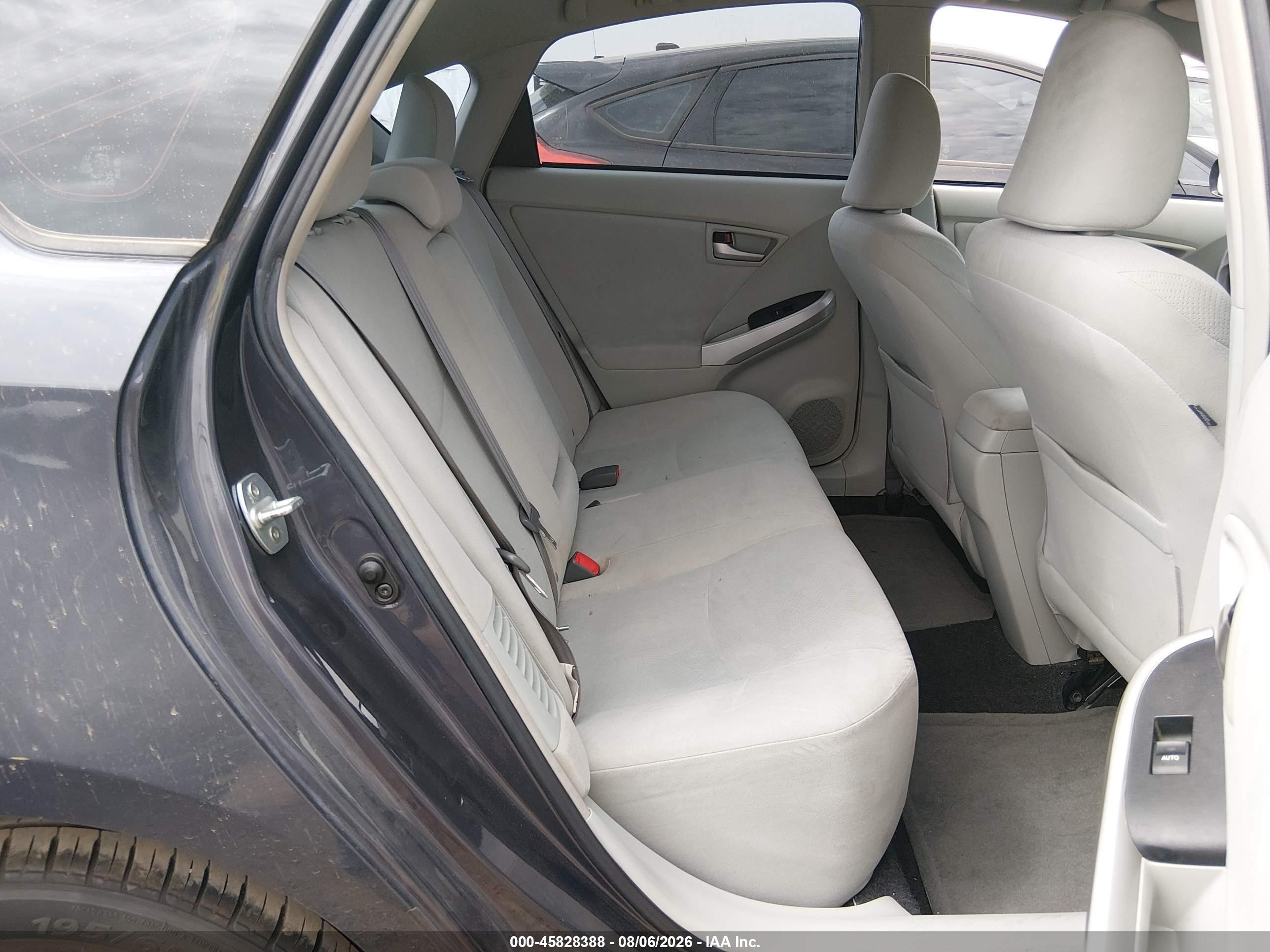2013 Toyota Prius Two Gray vin: JTDKN3DU3D5651902
