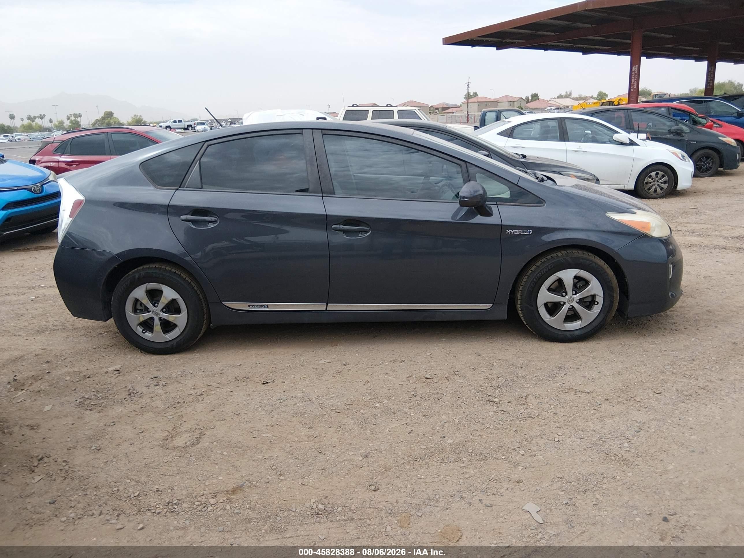 2013 Toyota Prius Two Gray vin: JTDKN3DU3D5651902