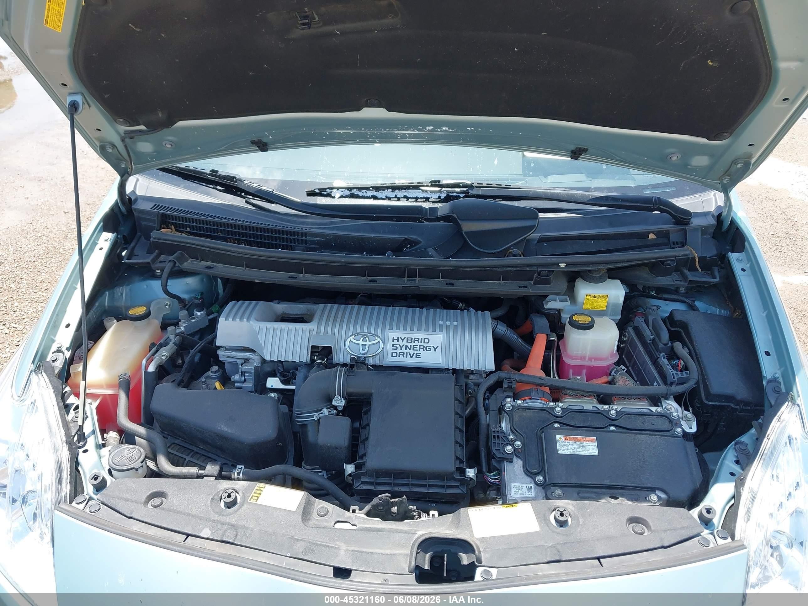 2013 Toyota Prius Four Зеленый vin: JTDKN3DU3D5654041