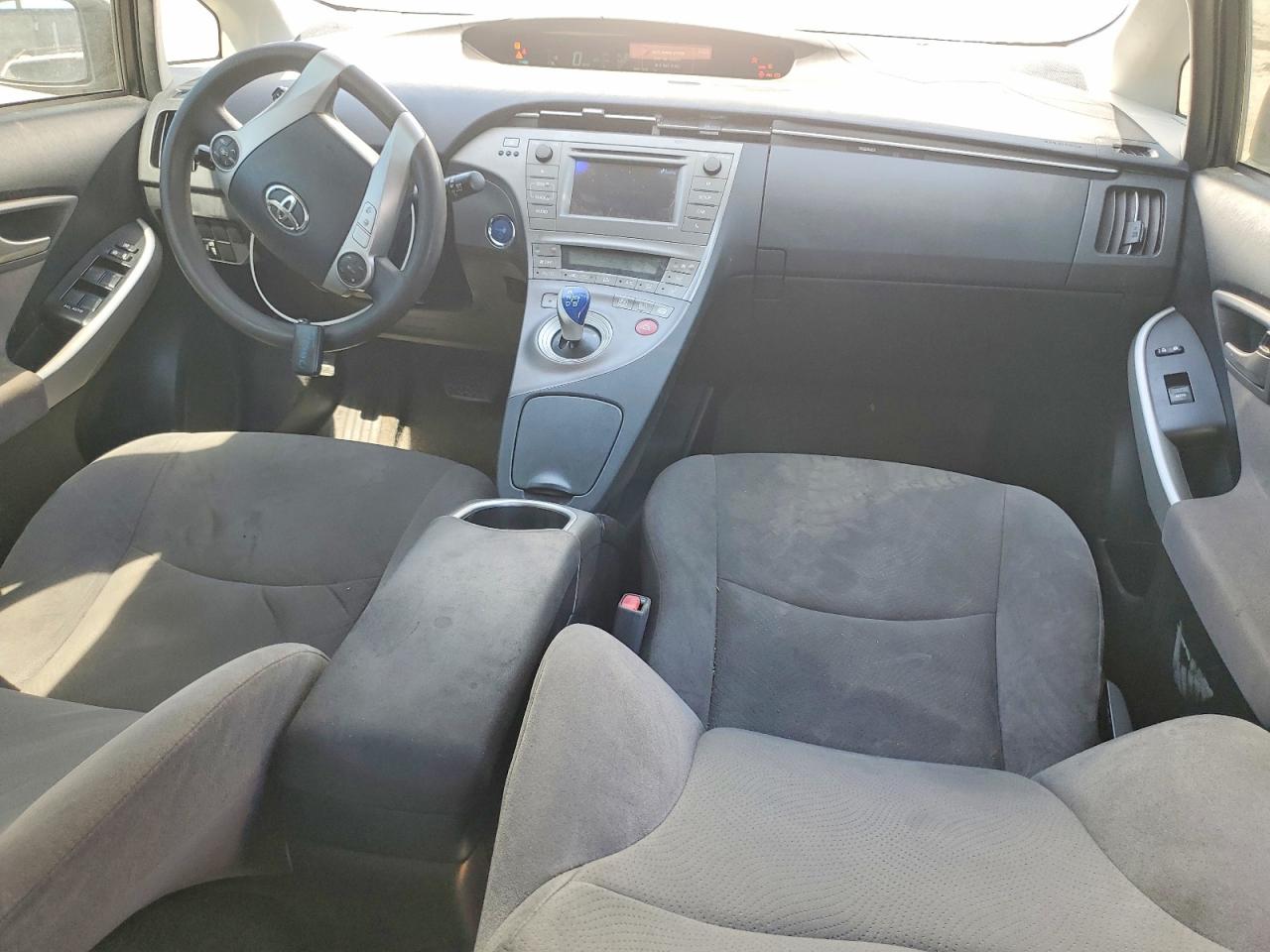 2014 Toyota Prius Two Silver vin: JTDKN3DU3E0375641