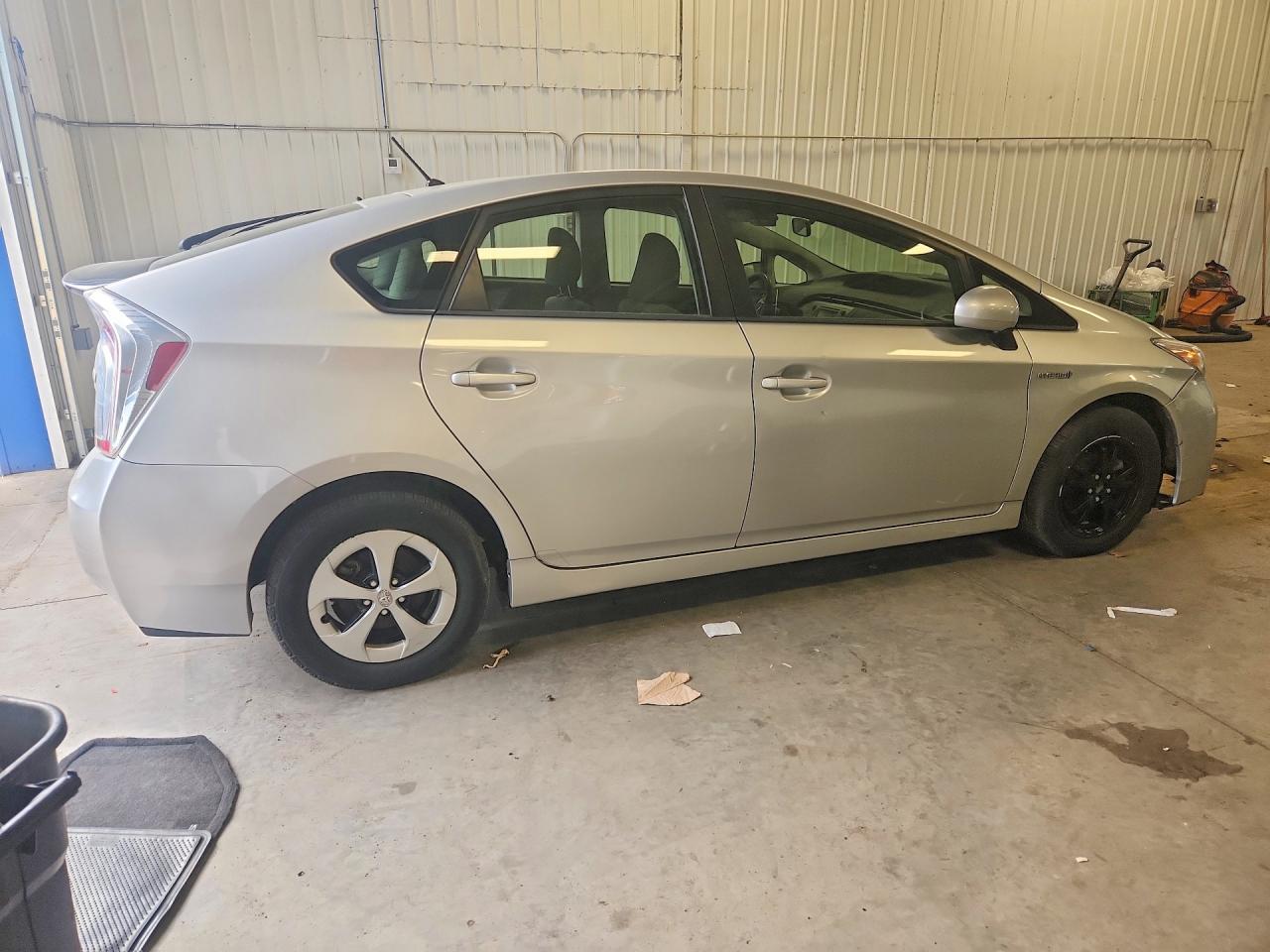 2014 Toyota Prius Two Silver vin: JTDKN3DU3E0376966