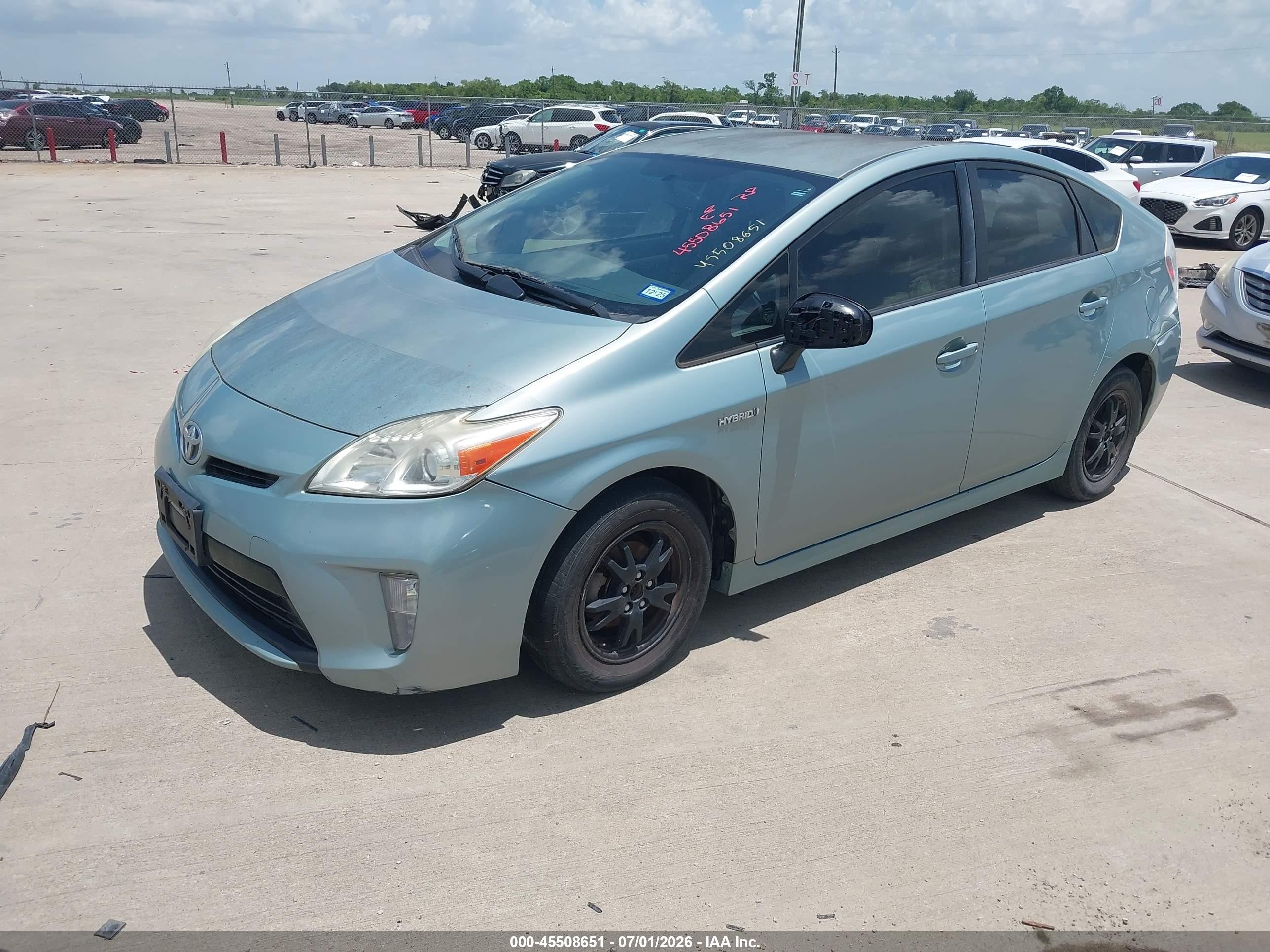 2014 Toyota Prius Two Green vin: JTDKN3DU3E1752852