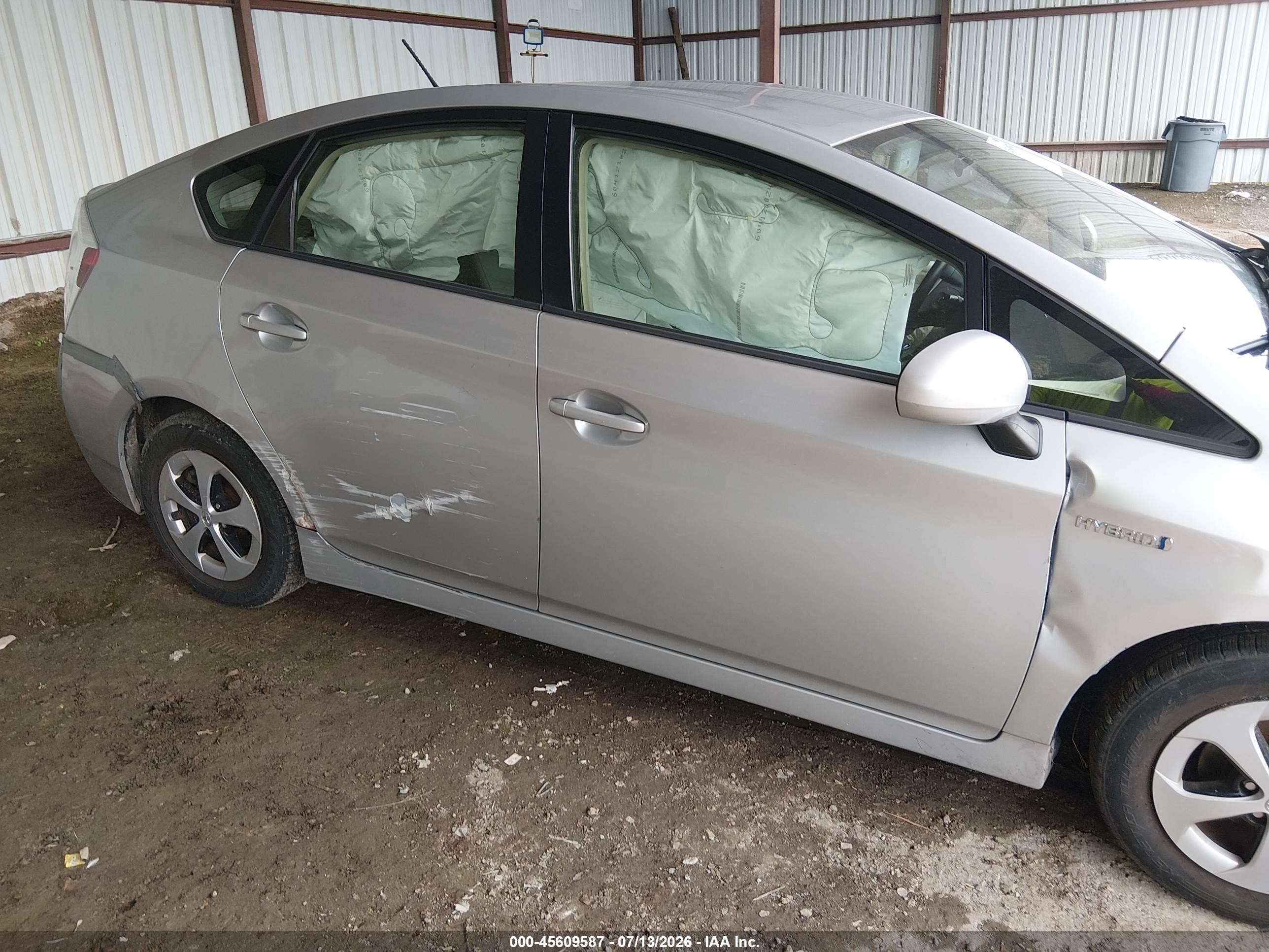 2014 Toyota Prius Four Silver vin: JTDKN3DU3E1760773