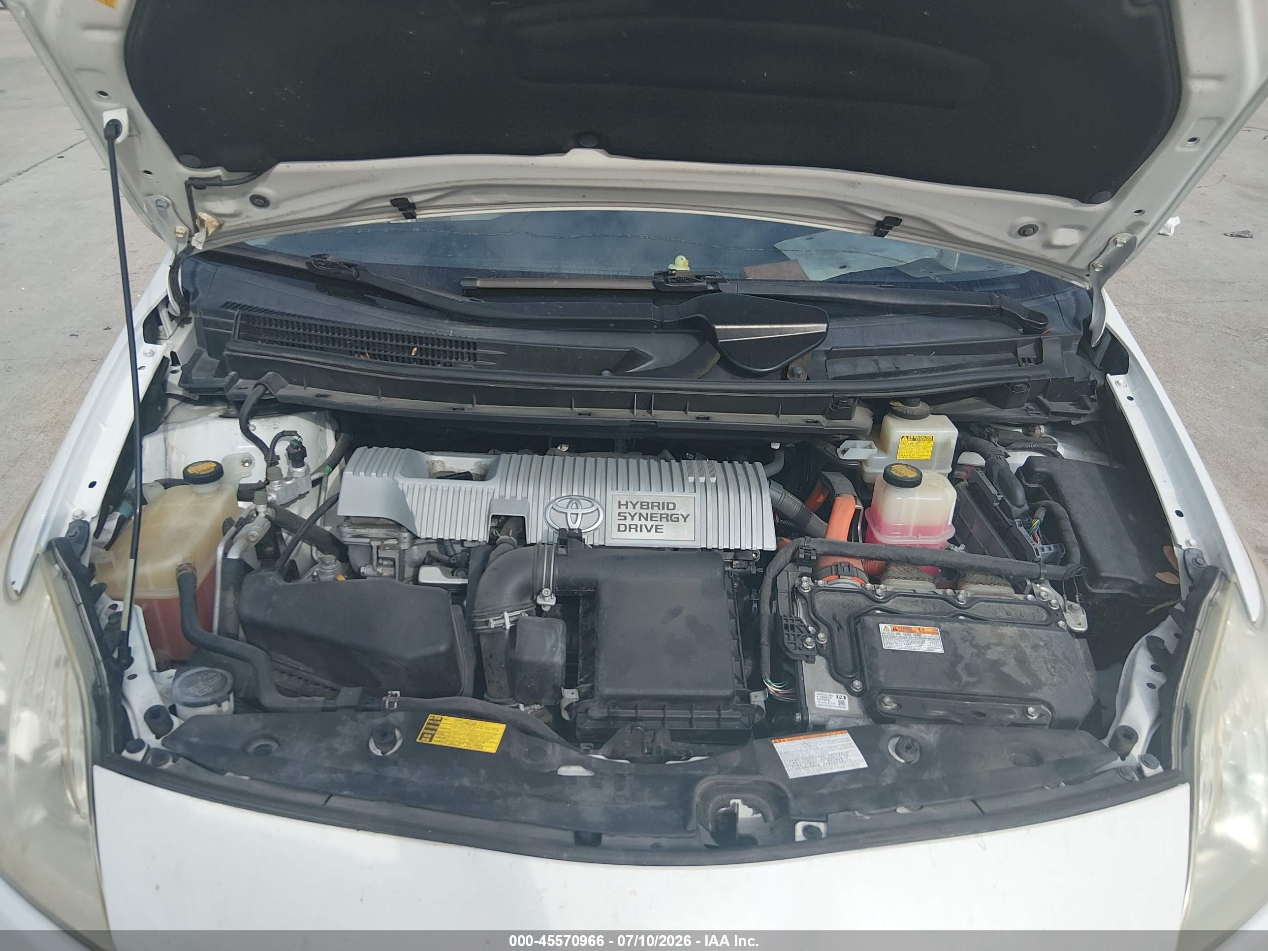 2014 Toyota Prius Four White vin: JTDKN3DU3E1777511