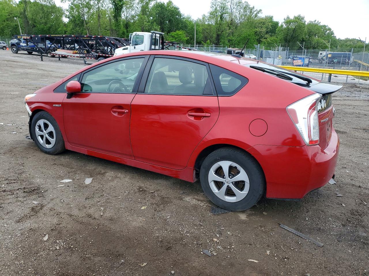 2014 Toyota Prius Four Red vin: JTDKN3DU3E1825329