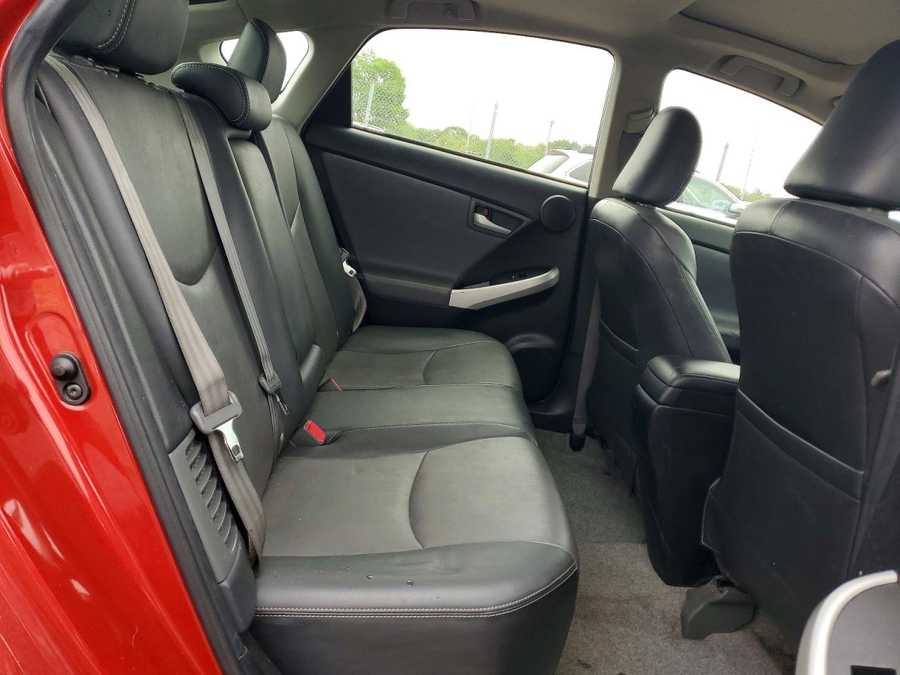 2014 Toyota Prius Four Red vin: JTDKN3DU3E1825329