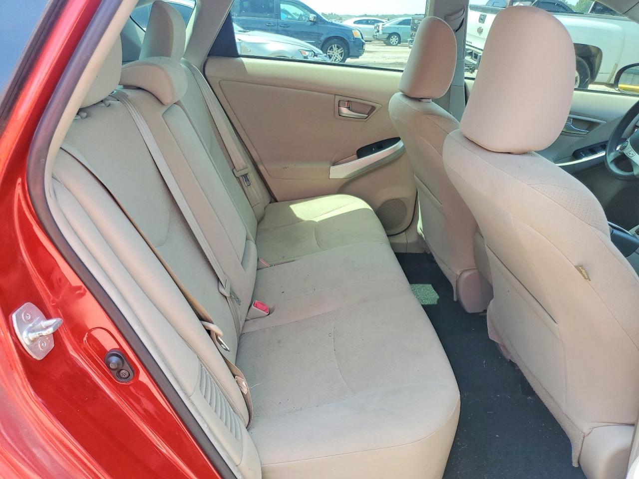 2015 Toyota Prius Two Red vin: JTDKN3DU3F0402094