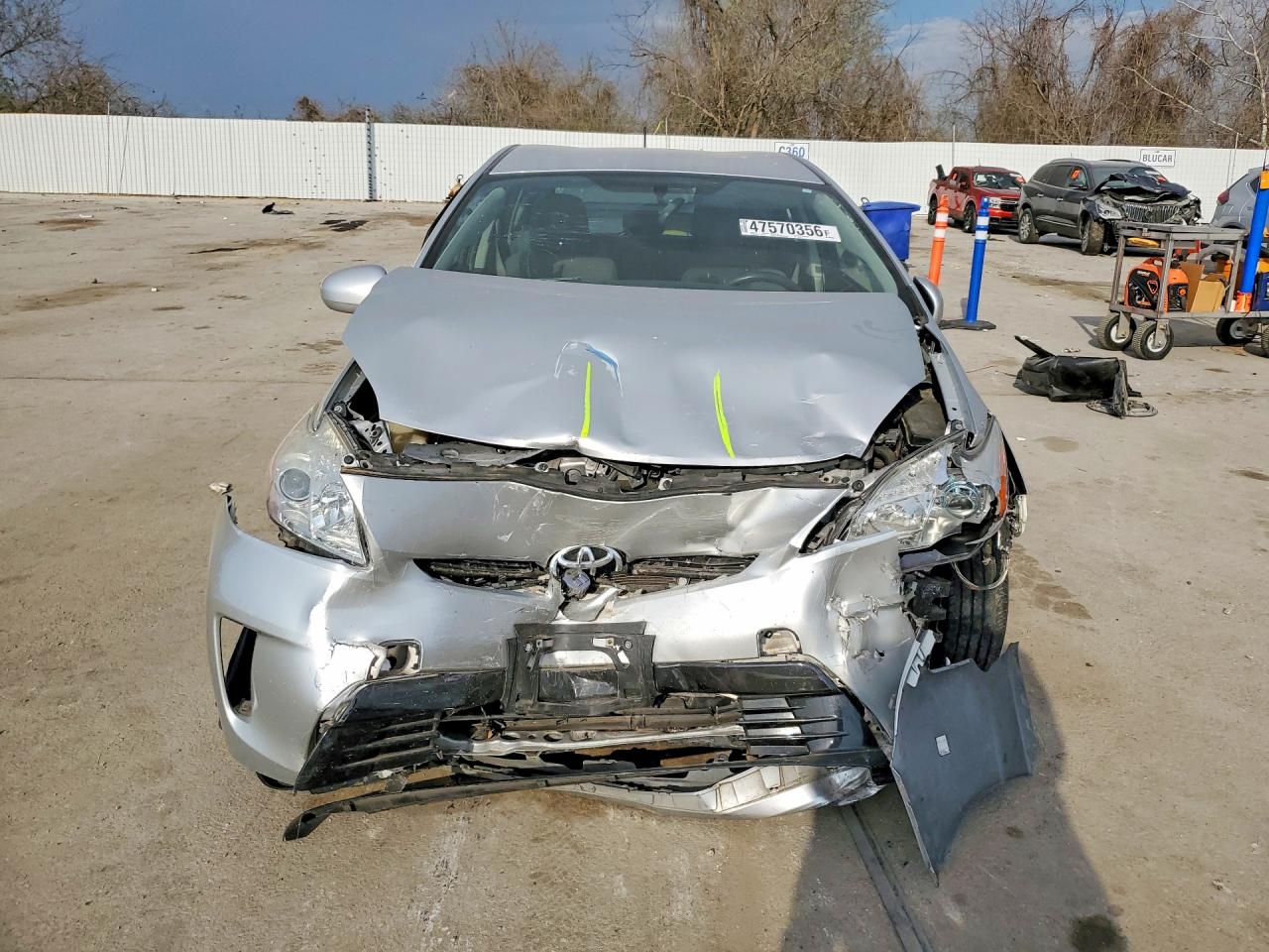 2015 Toyota Prius Two Silver vin: JTDKN3DU3F0405609