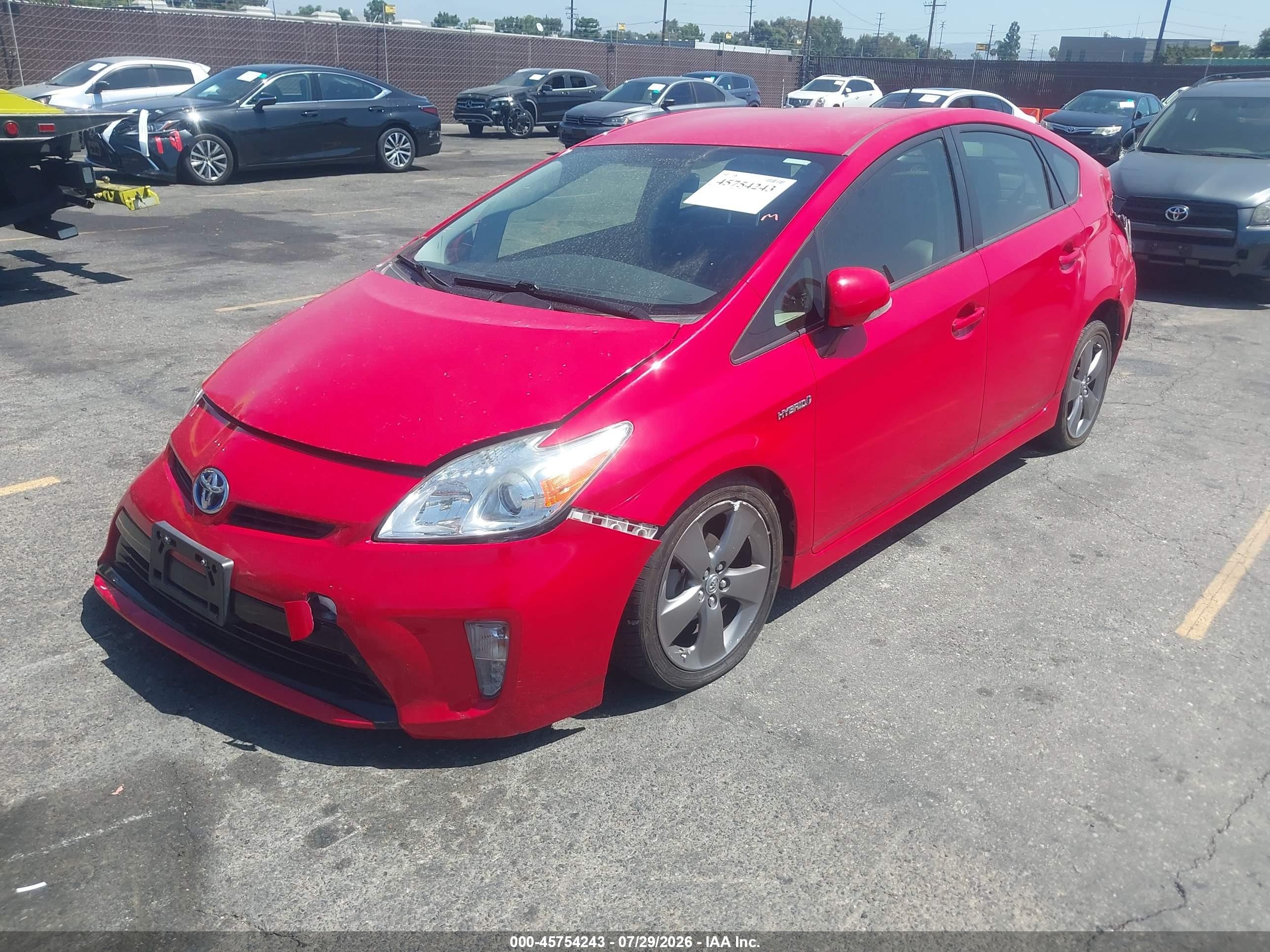2015 Toyota Prius Persona Series Special Edition Red vin: JTDKN3DU3F0409319