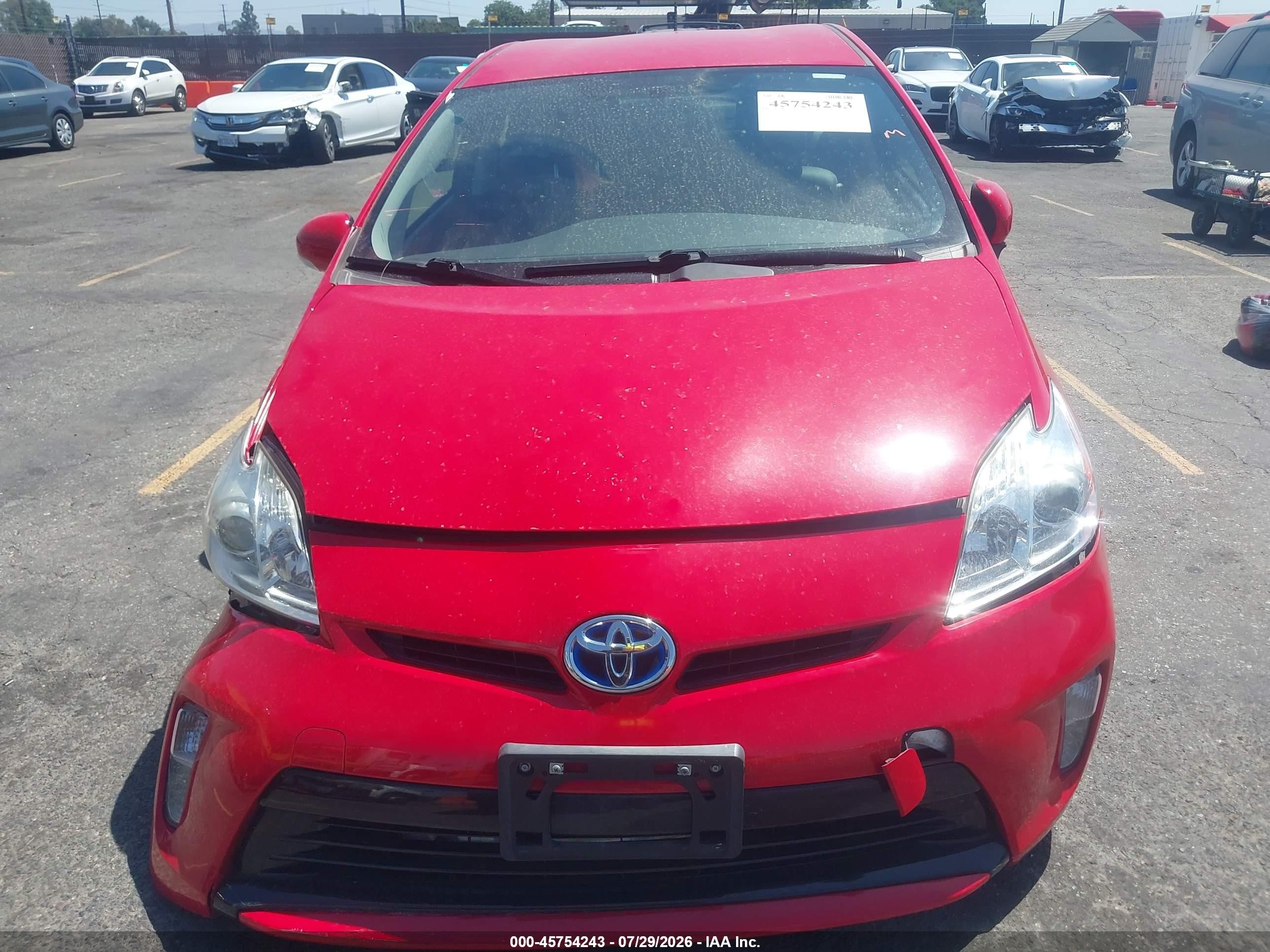 2015 Toyota Prius Persona Series Special Edition Red vin: JTDKN3DU3F0409319