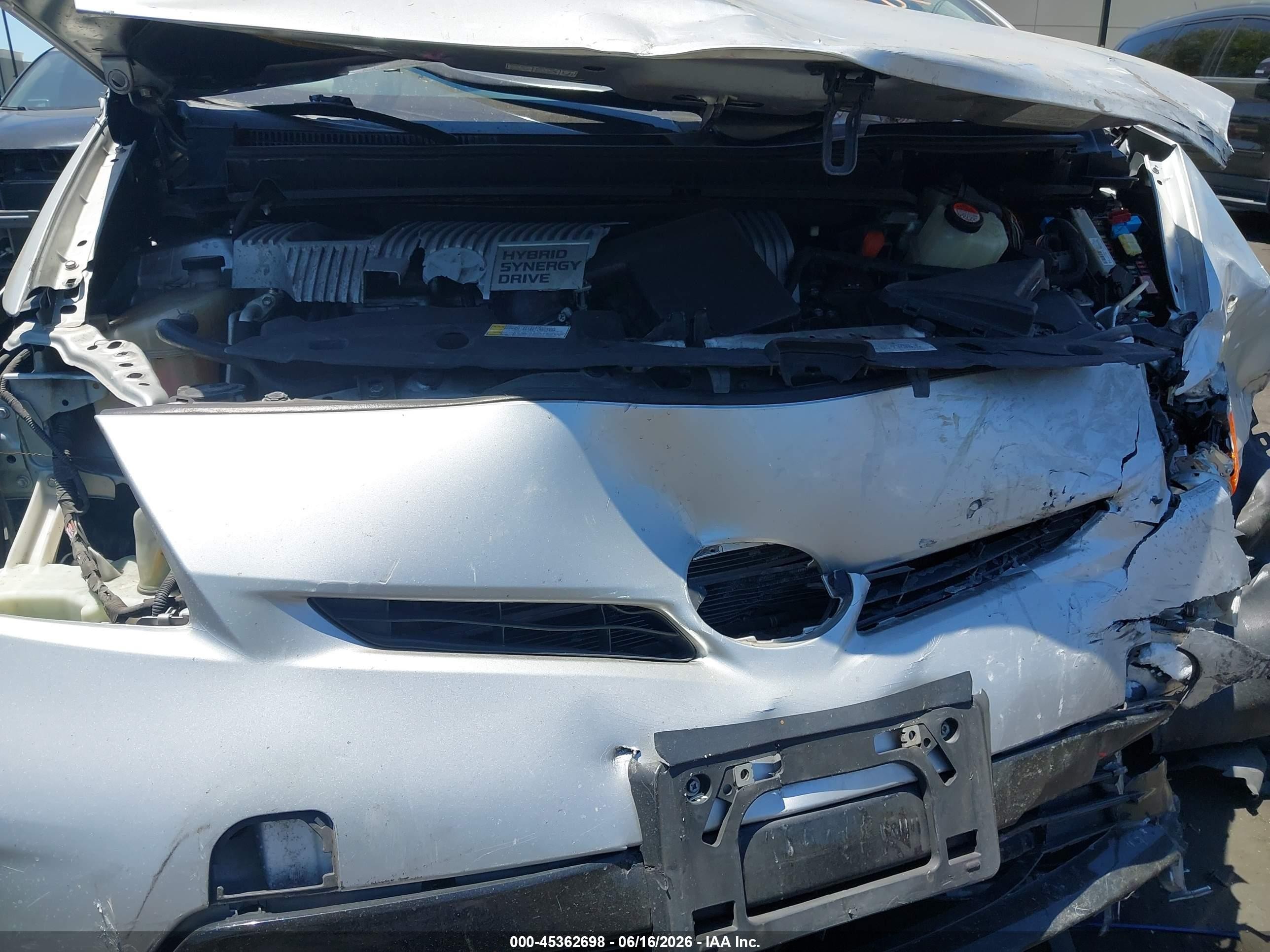 2015 Toyota Prius Two Silver vin: JTDKN3DU3F0462957