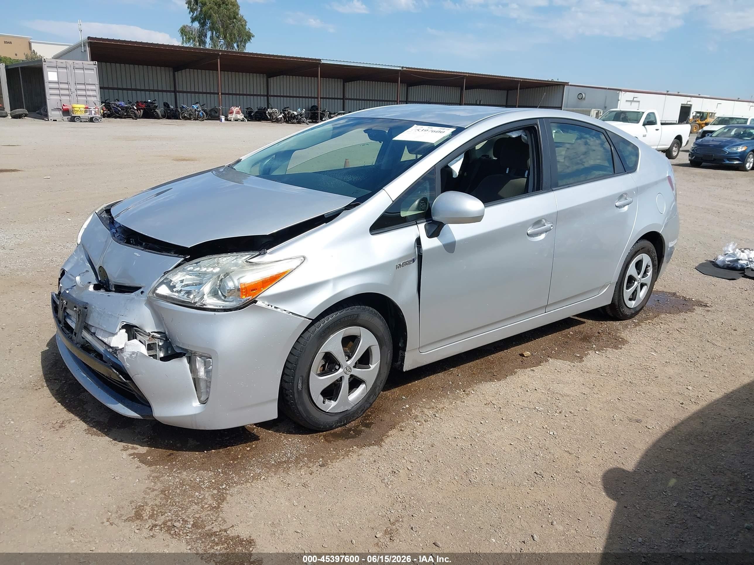 2015 Toyota Prius Two Silver vin: JTDKN3DU3F0463963