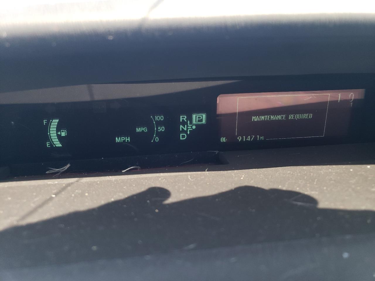 2015 Toyota Prius  Серебряный vin: JTDKN3DU3F0481895
