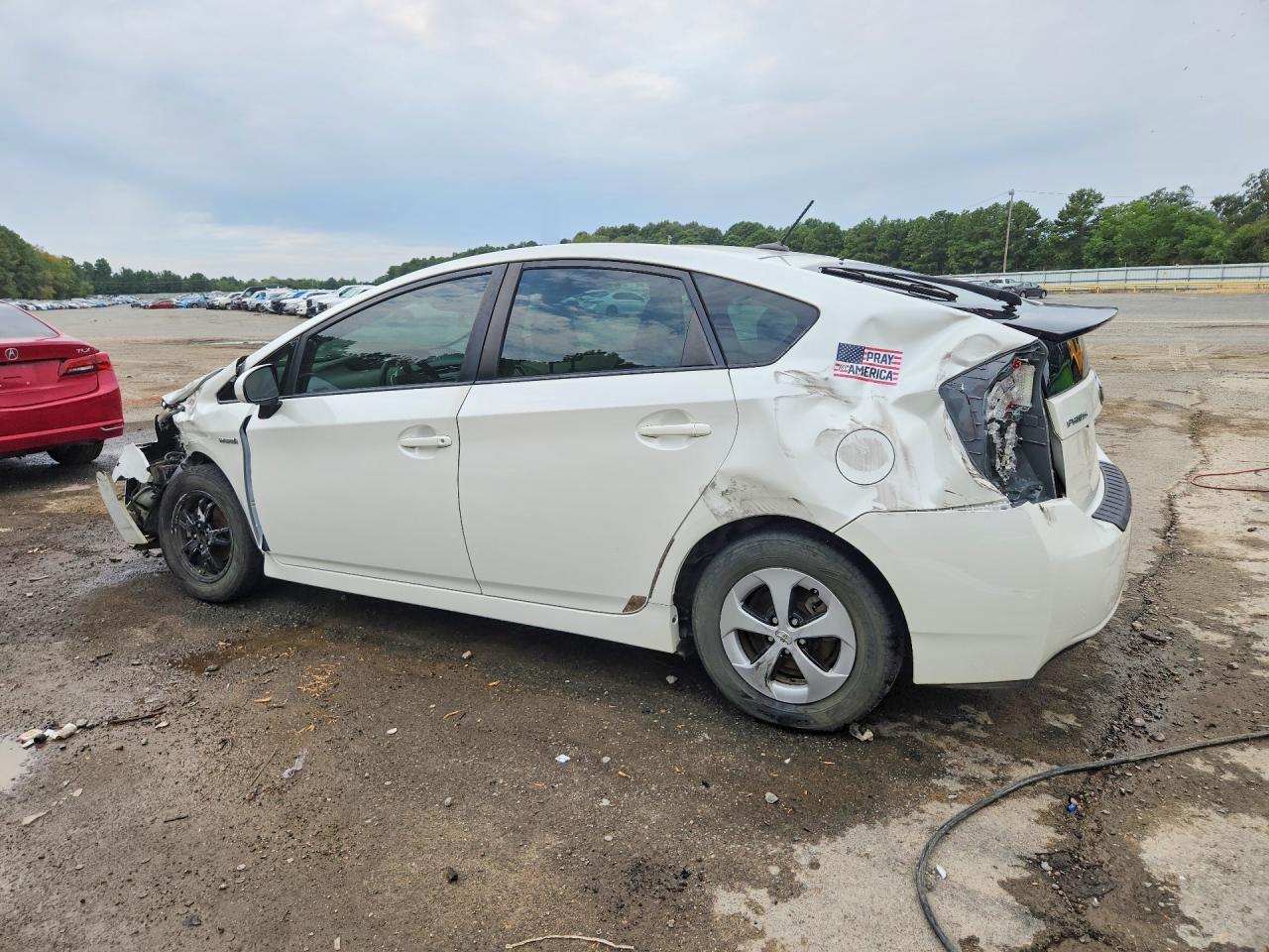 2015 Toyota Prius Four Белый vin: JTDKN3DU3F1891901