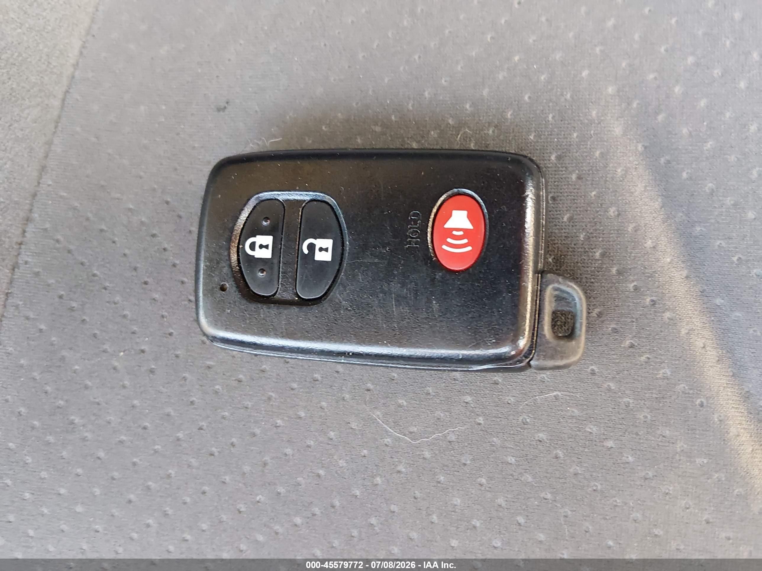 2015 Toyota Prius Three Gray vin: JTDKN3DU3F1906350