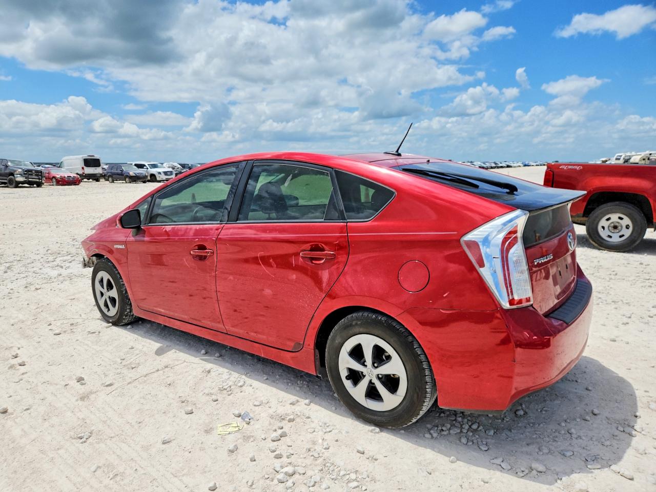 2015 Toyota Prius Four Красный vin: JTDKN3DU3F1906557