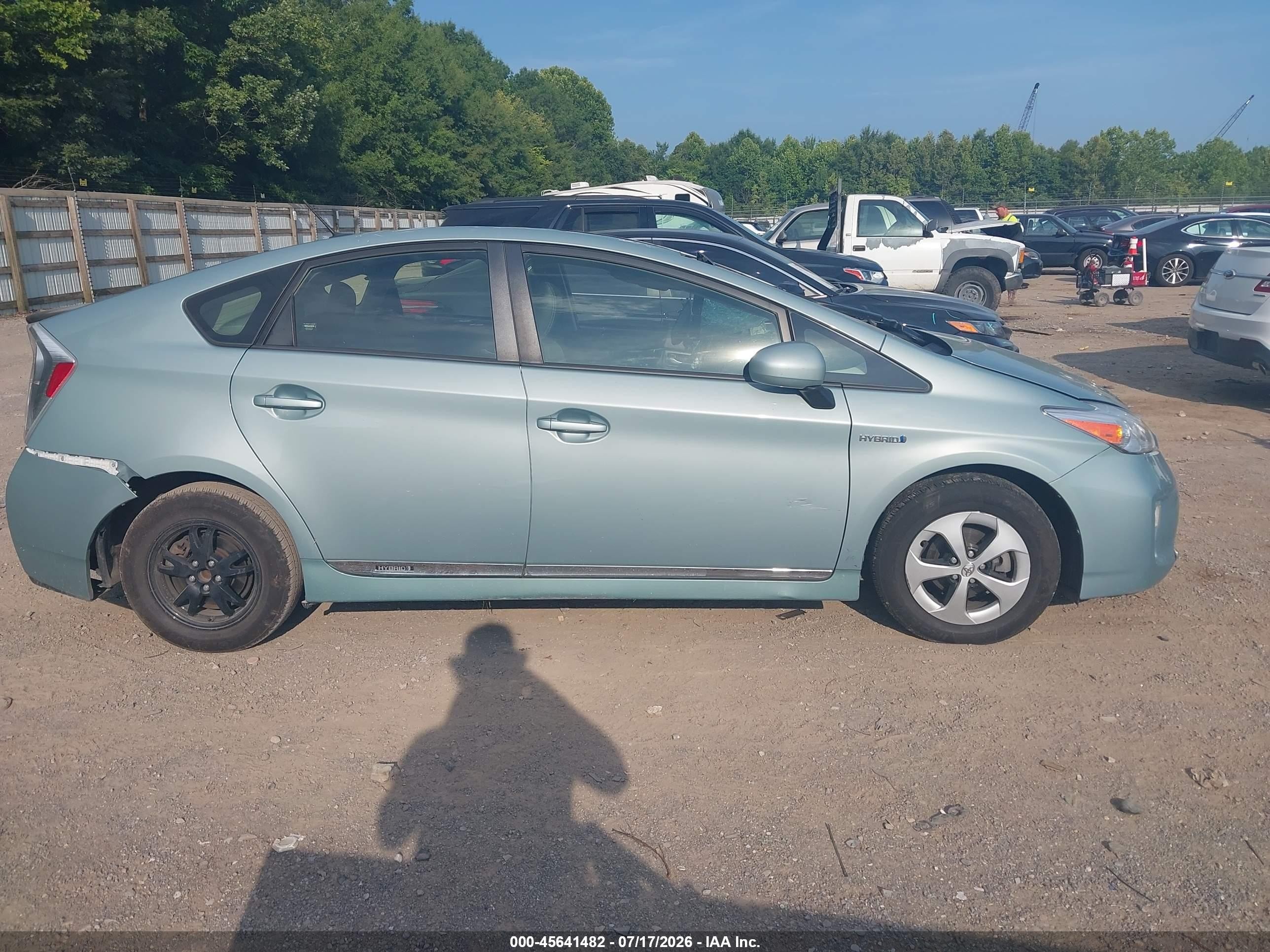 2015 Toyota Prius Four Light Blue vin: JTDKN3DU3F1927084