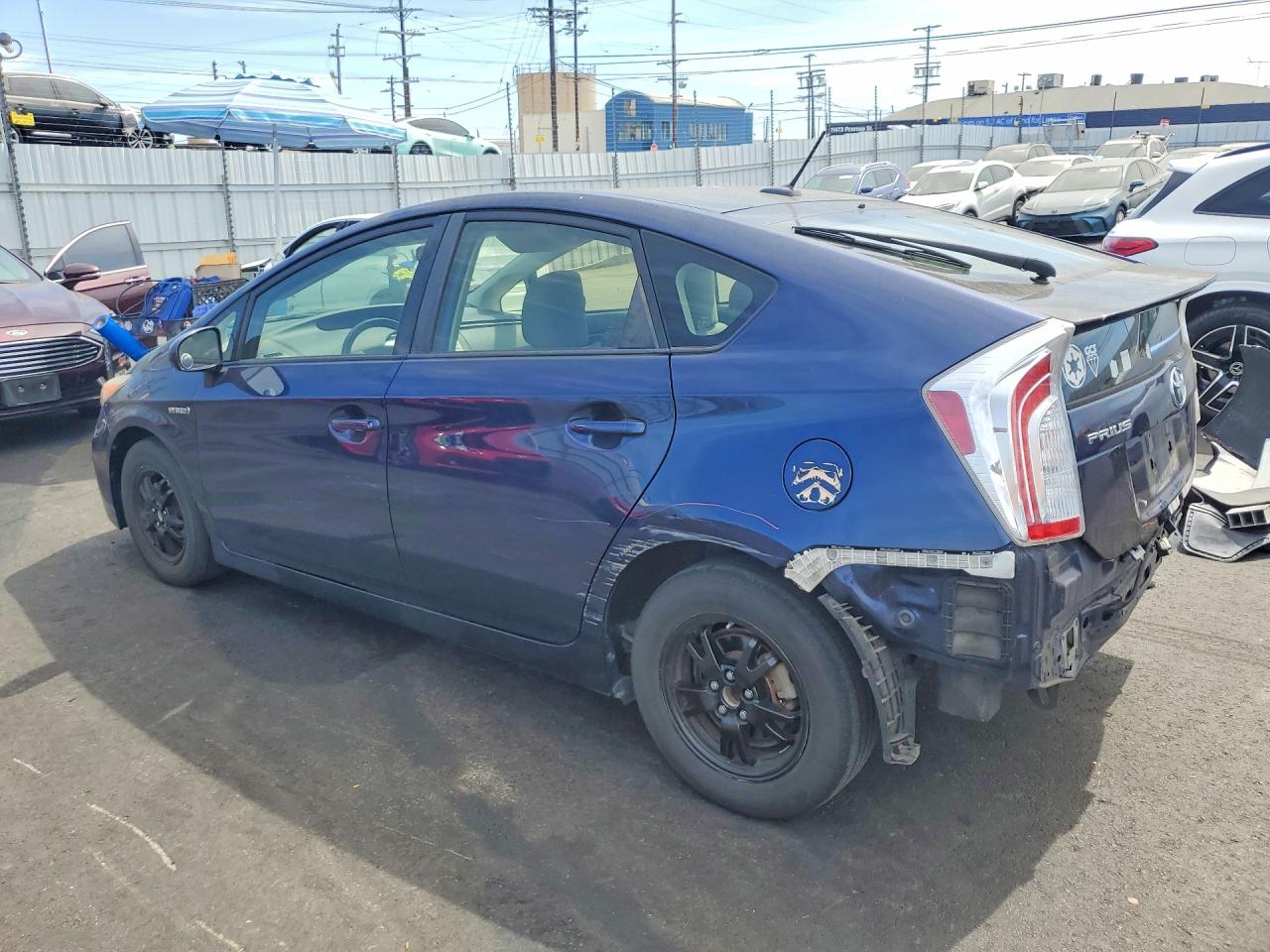 2015 Toyota Prius Three Blue vin: JTDKN3DU3F1933869