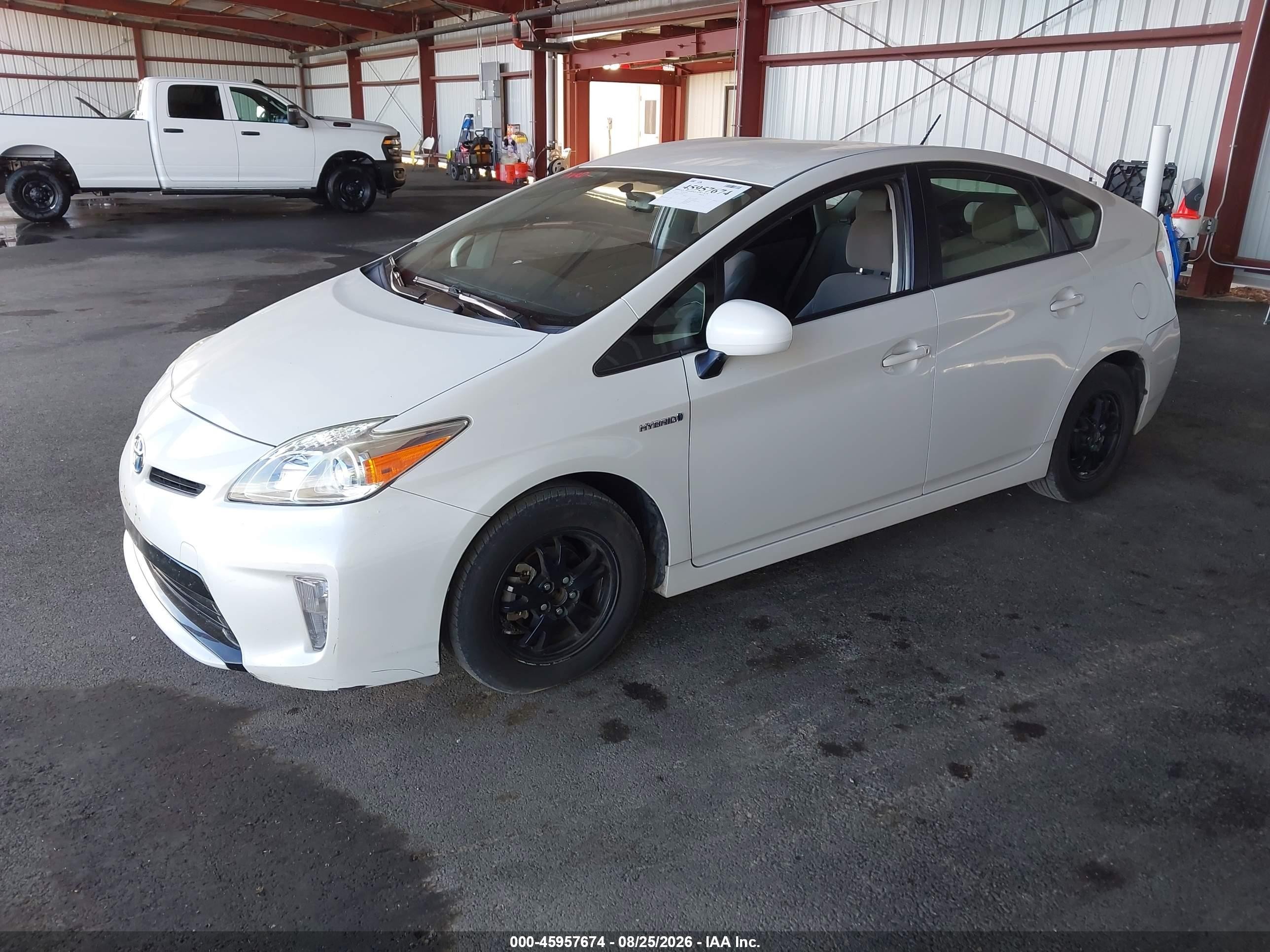 2015 Toyota Prius Two White vin: JTDKN3DU3F1984725