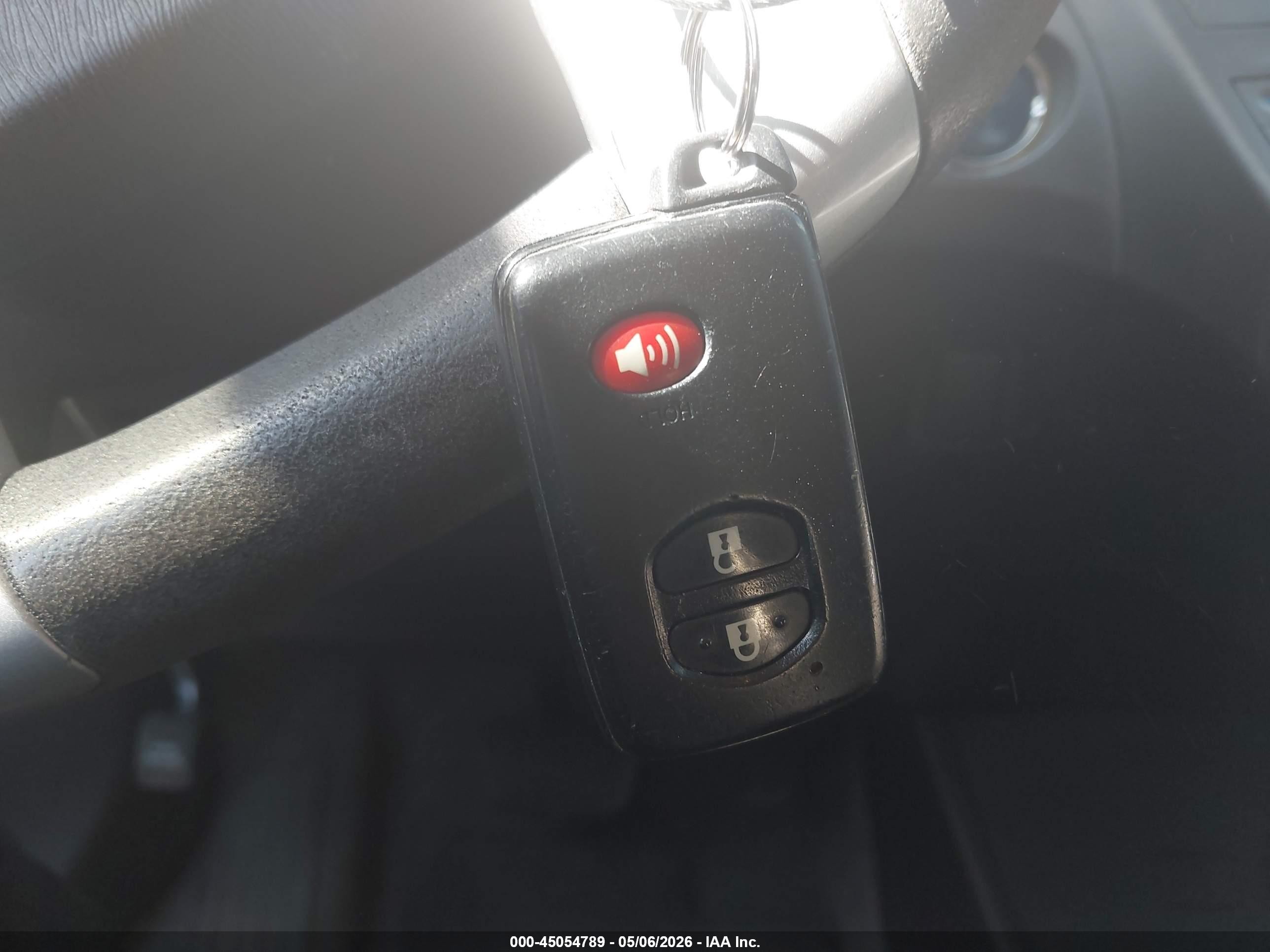 2015 Toyota Prius Two Gray vin: JTDKN3DU3F1994123