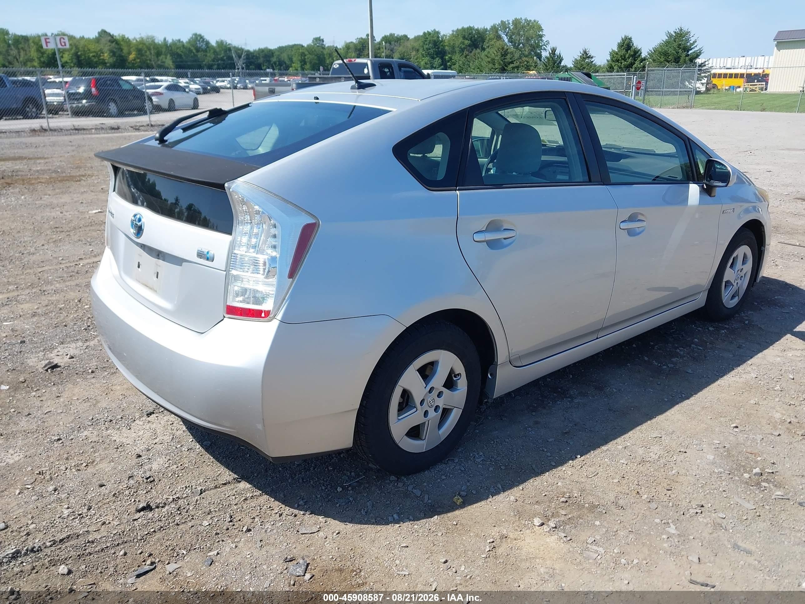 2010 Toyota Prius Iii Silver vin: JTDKN3DU4A0014252