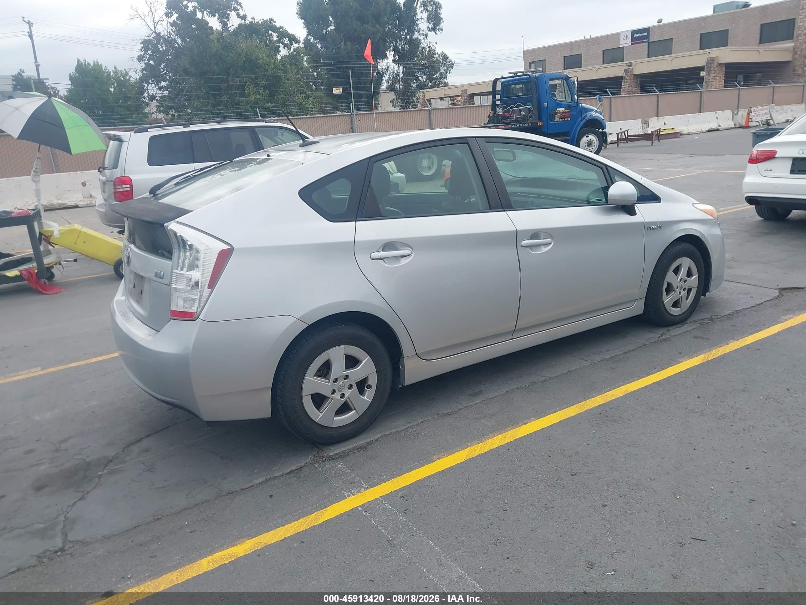 2010 Toyota Prius Iv Серебряный vin: JTDKN3DU4A0064178