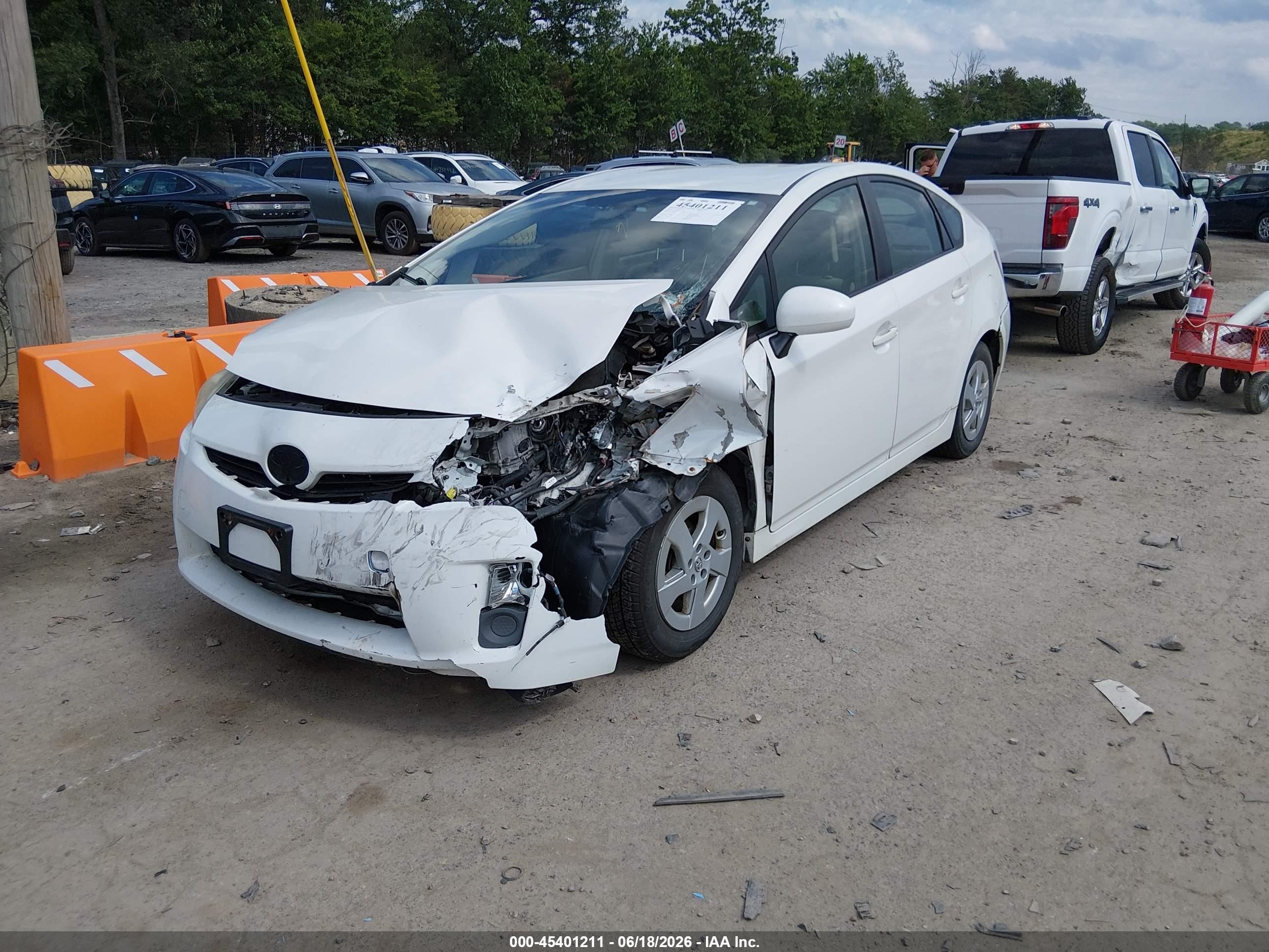 2010 Toyota Prius Iii White vin: JTDKN3DU4A0102105