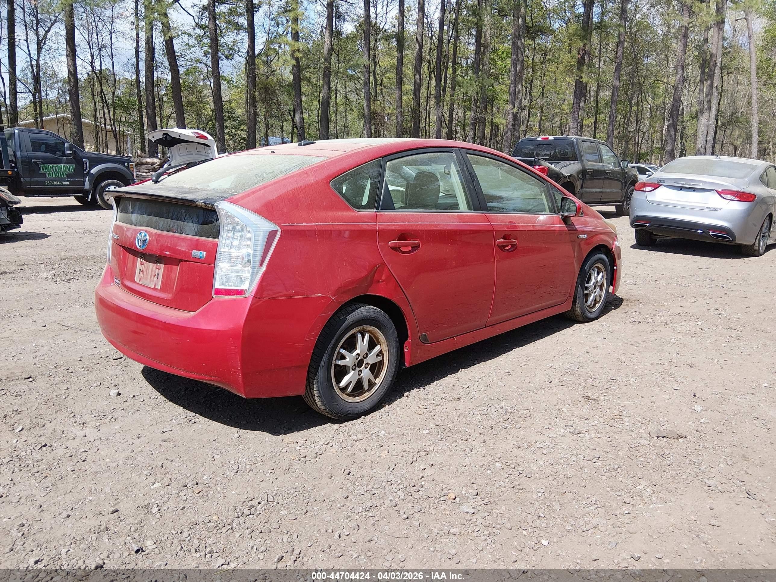 2010 Toyota Prius Iv Red vin: JTDKN3DU4A0116568