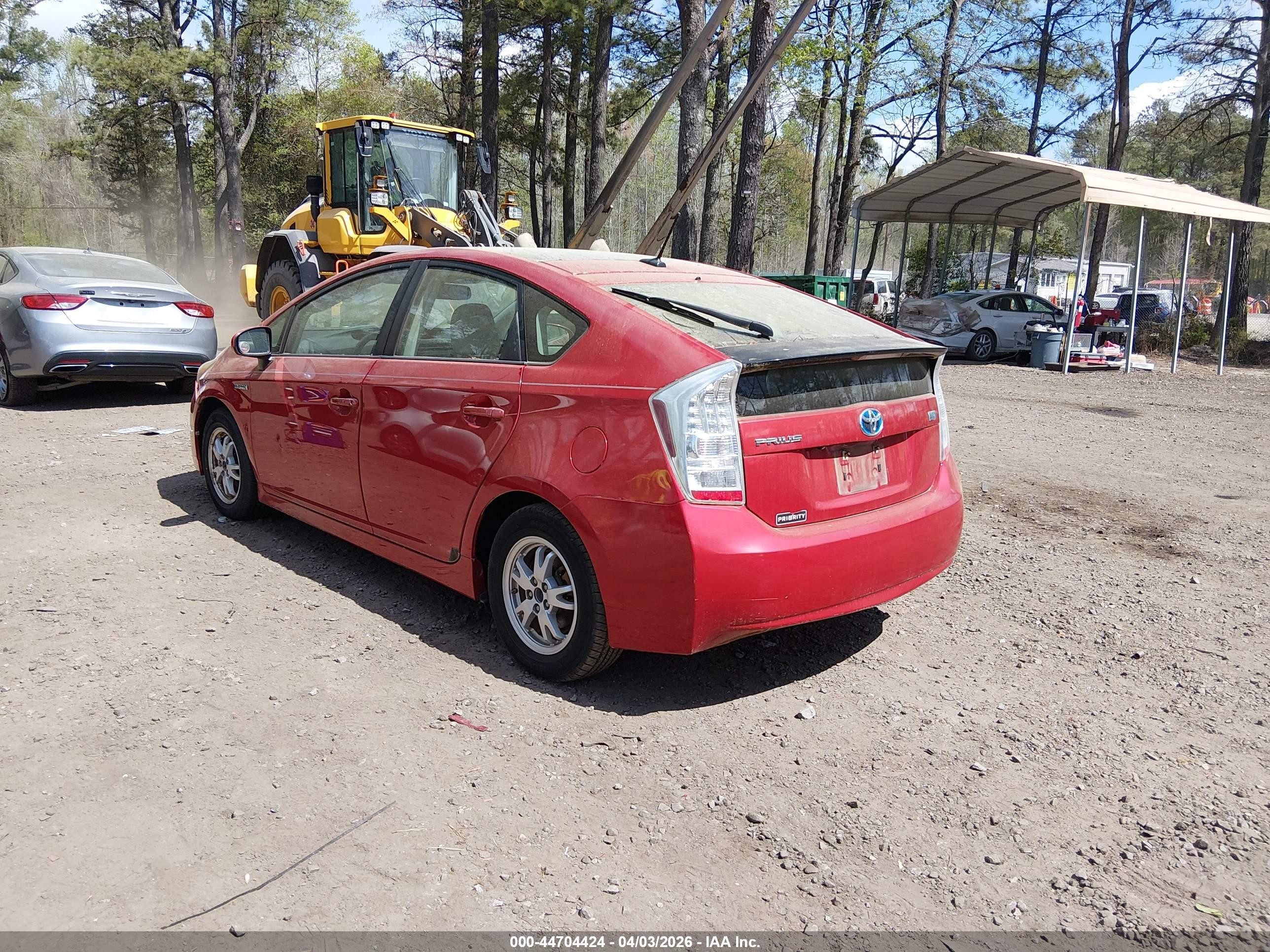 2010 Toyota Prius Iv Red vin: JTDKN3DU4A0116568