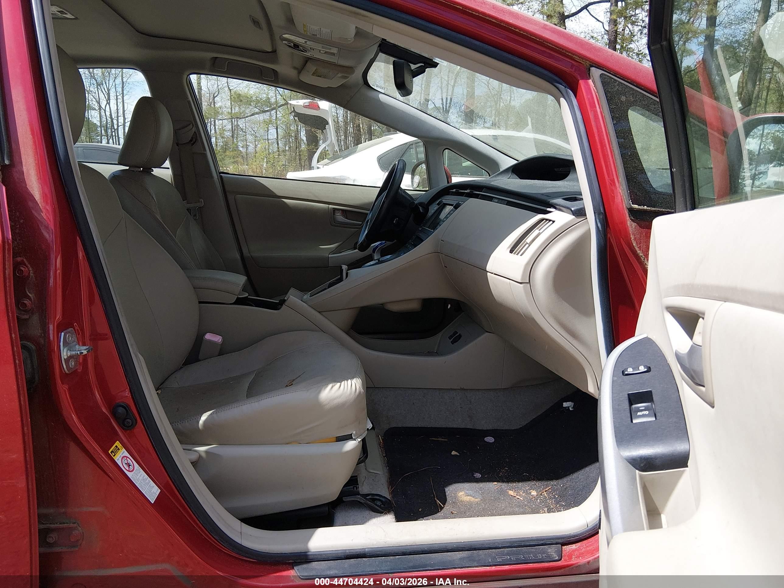 2010 Toyota Prius Iv Red vin: JTDKN3DU4A0116568