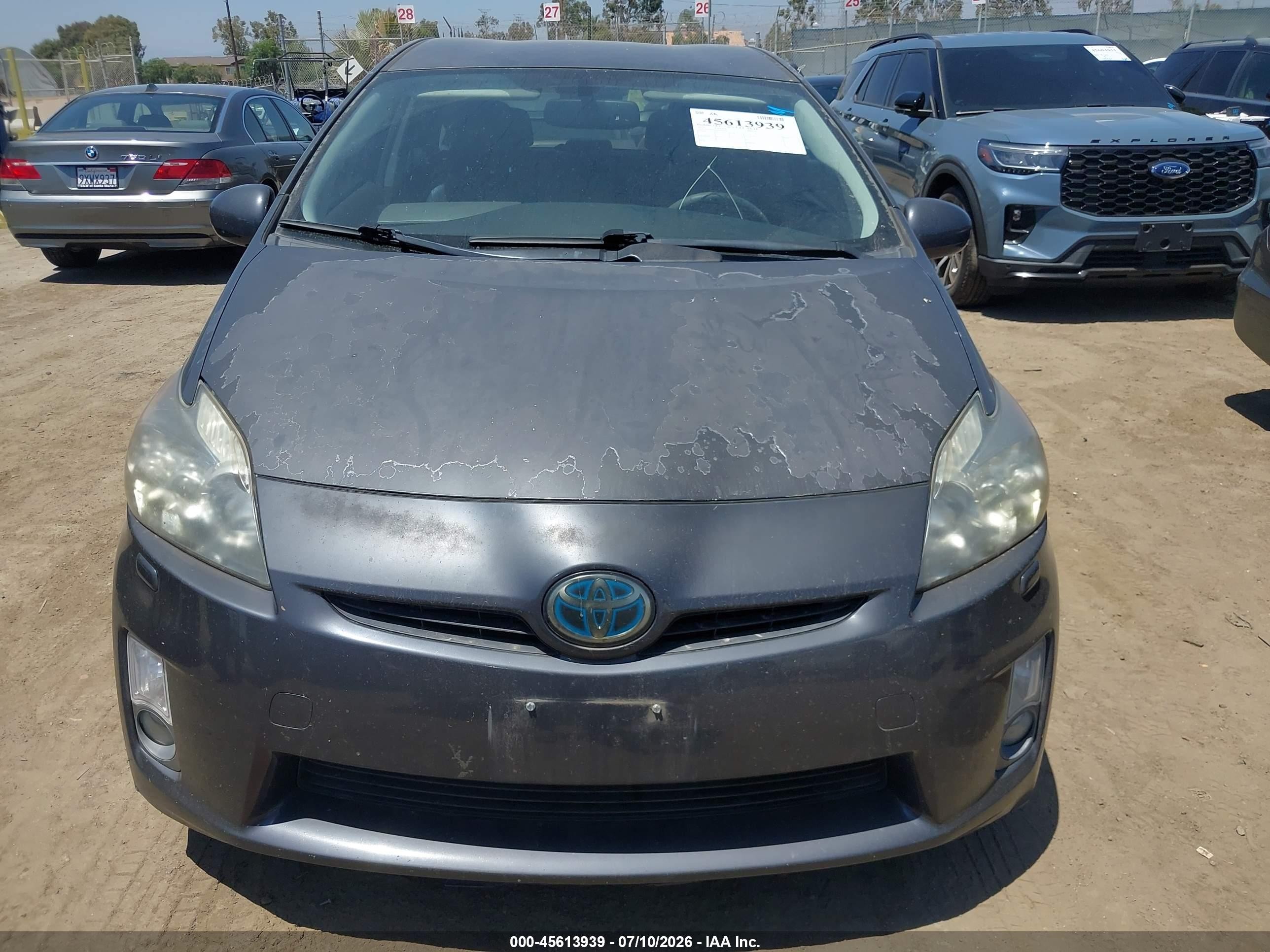 2010 Toyota Prius V Gray vin: JTDKN3DU4A0220767