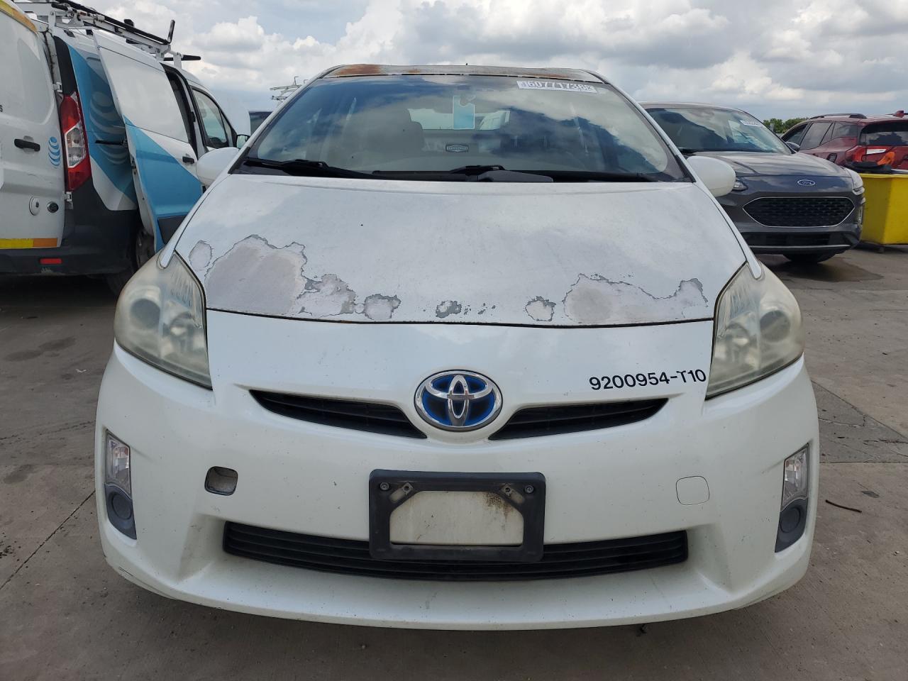 2010 Toyota Prius Ii Белый vin: JTDKN3DU4A1132845 Damage: Hood, Peeling, > 12 Inches