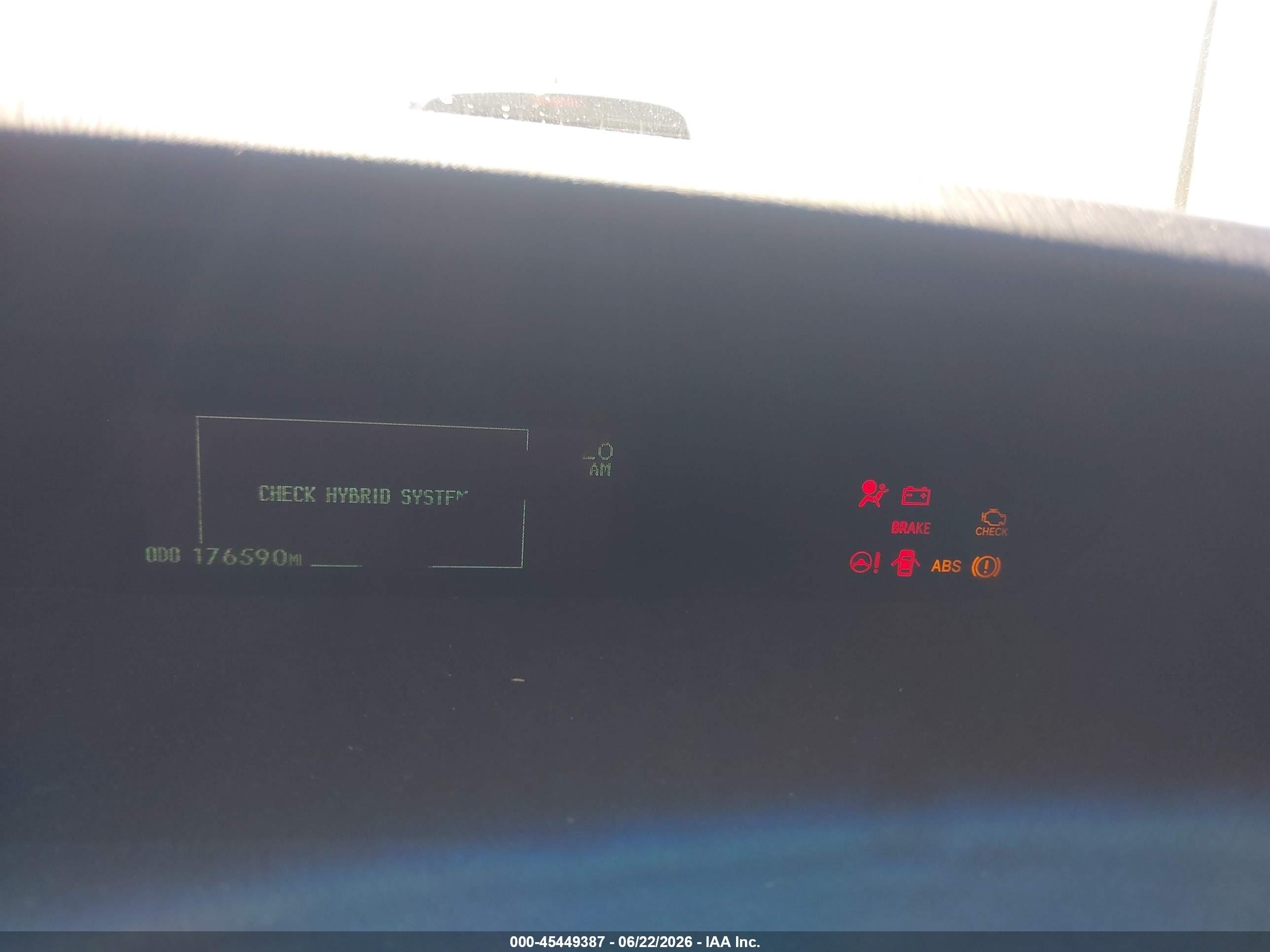 2011 Toyota Prius Two Серебряный vin: JTDKN3DU4B0248845