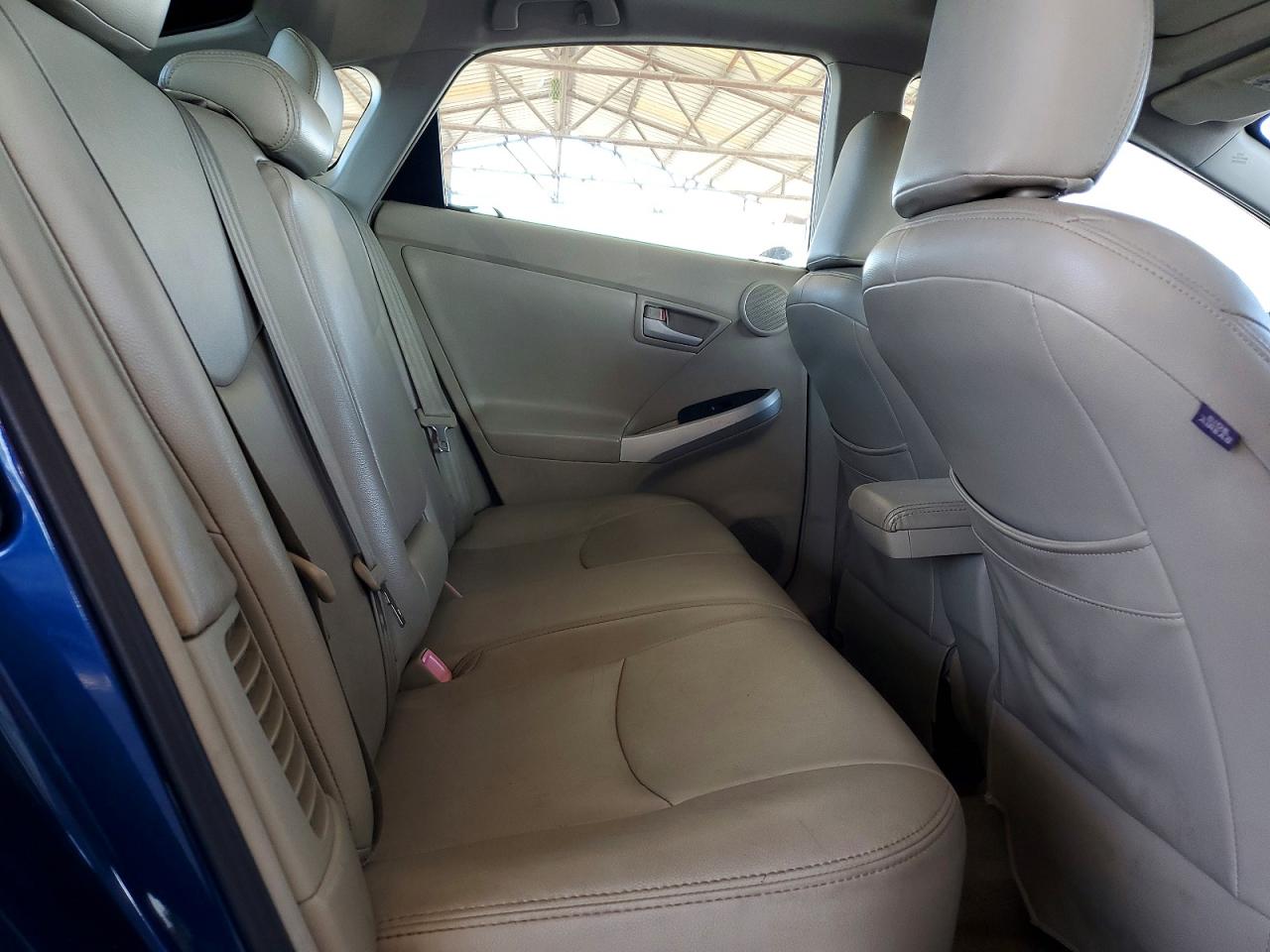 2011 Toyota Prius Three Синий vin: JTDKN3DU4B0258243