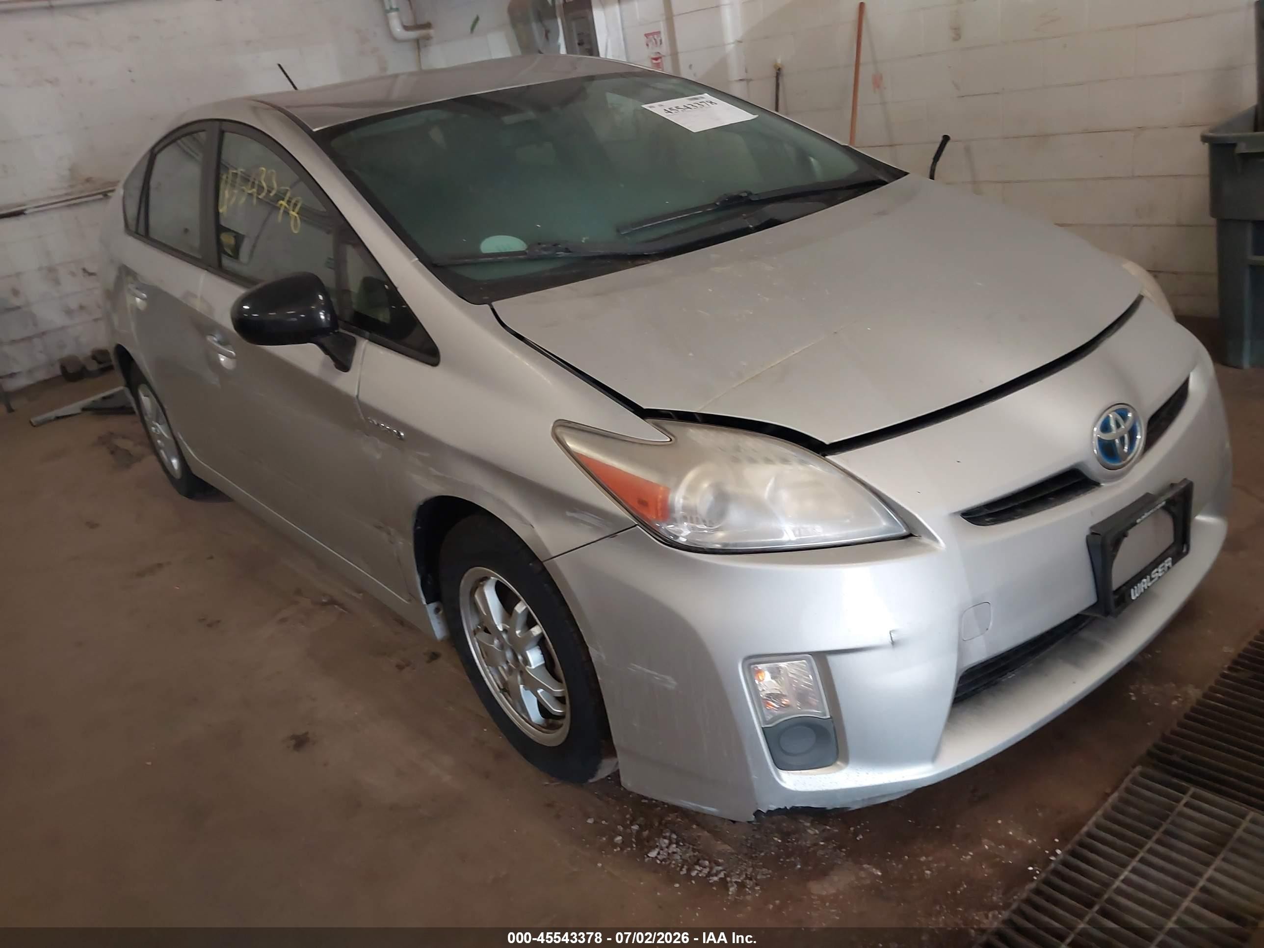2011 Toyota Prius Three Gray vin: JTDKN3DU4B0270196