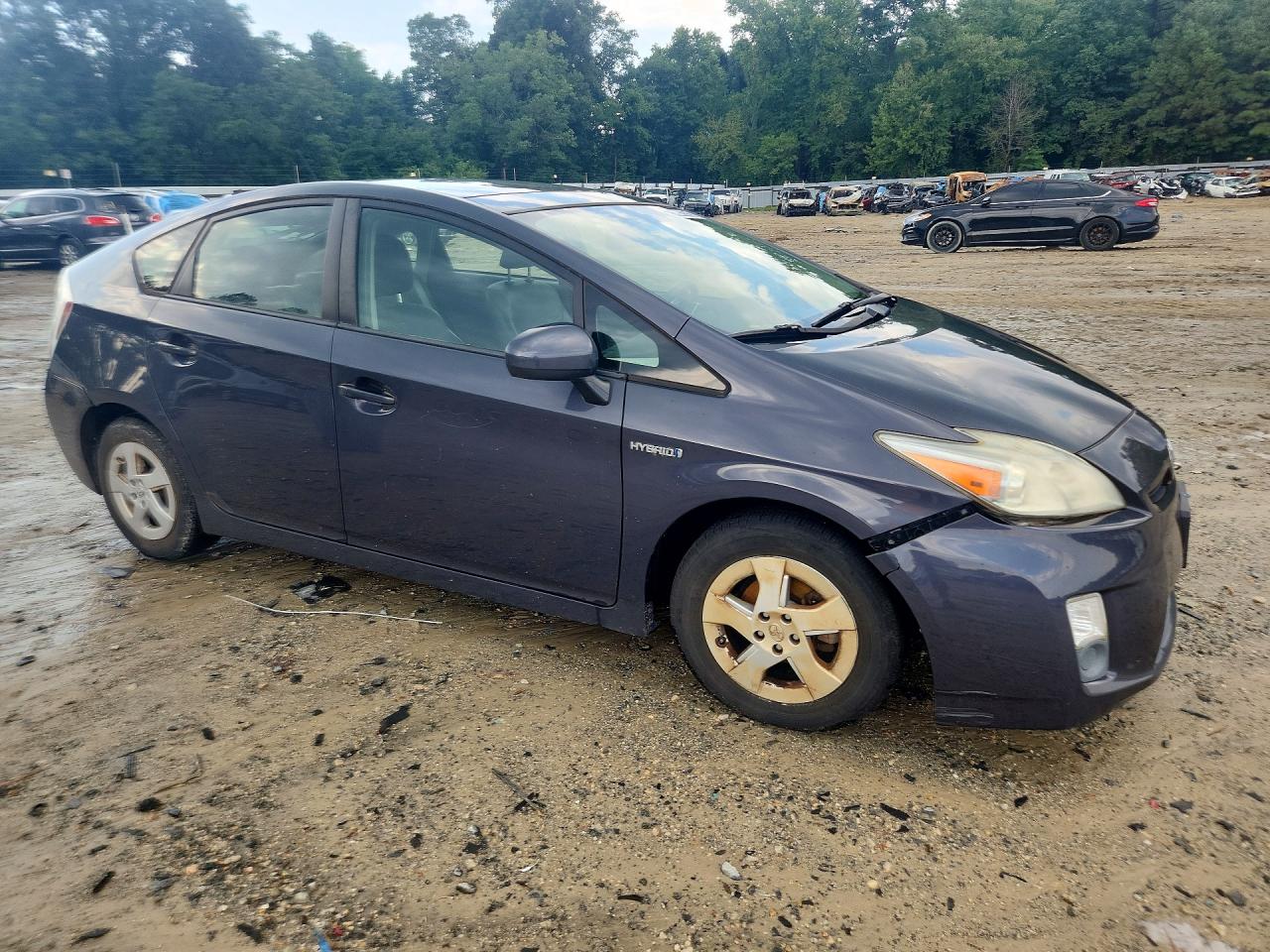 2011 Toyota Prius Four Gray vin: JTDKN3DU4B0270425