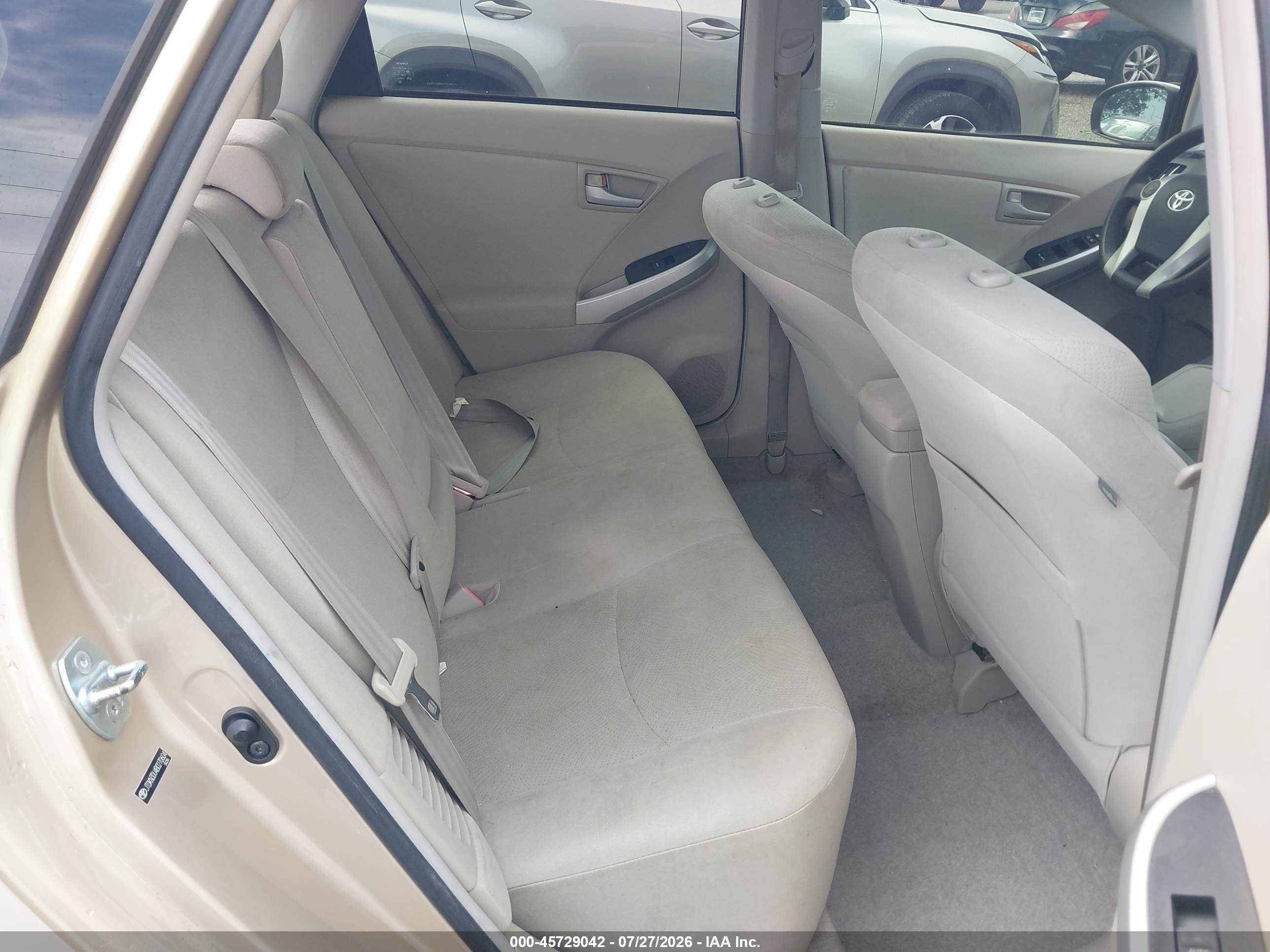 2011 Toyota Prius Two Gold vin: JTDKN3DU4B0270604